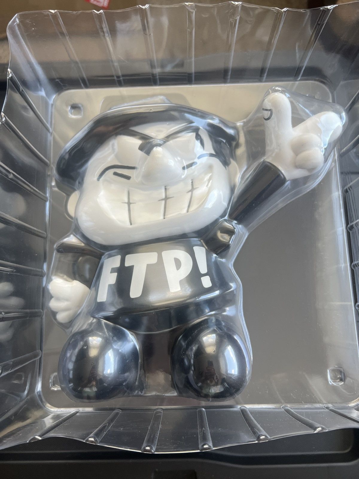Fuck The Population FTP Boris & Spook Vinyl Figure Set Size ONE SIZE - 3 Thumbnail