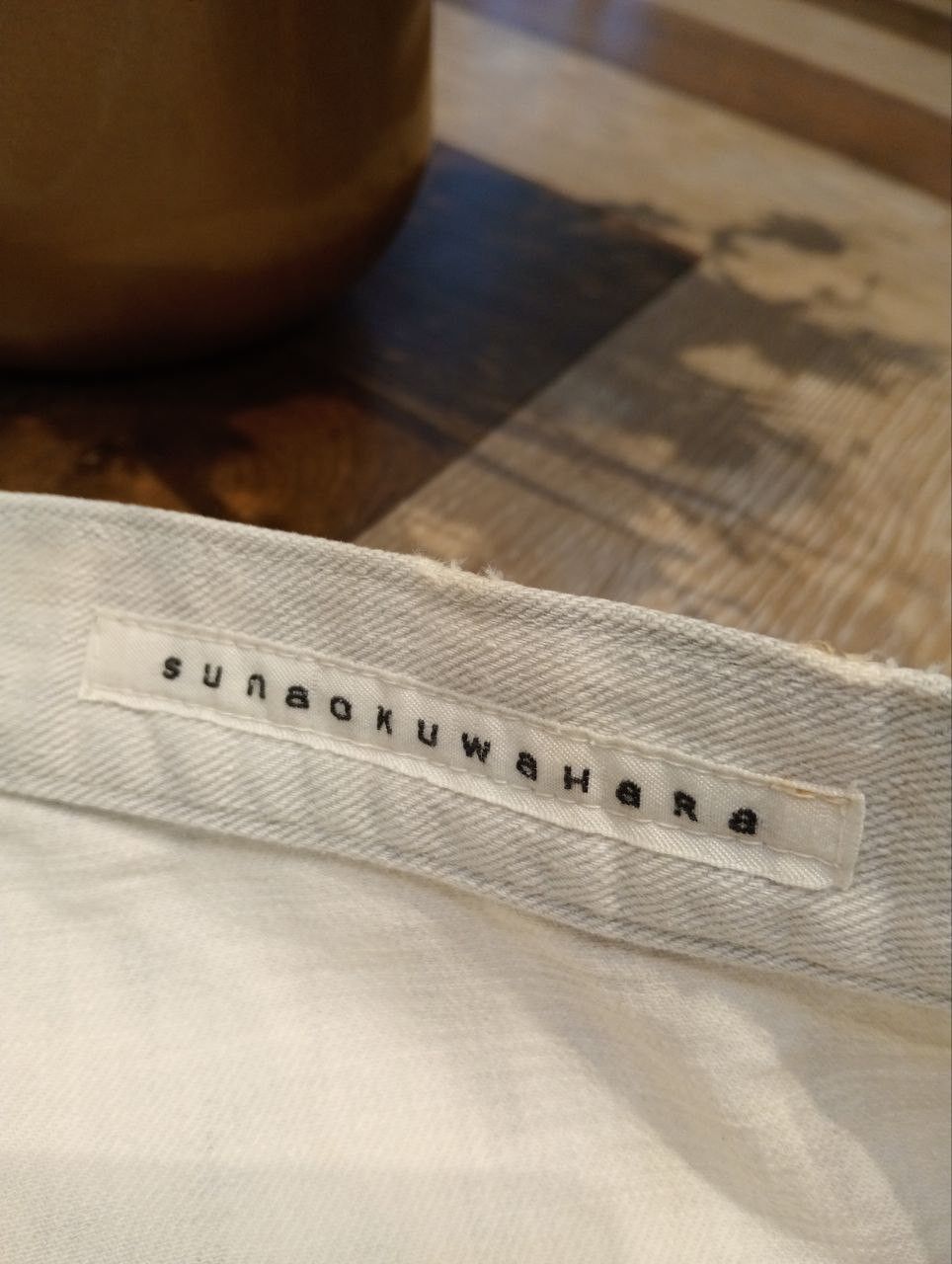 Issey Miyake SUNAOKUWAHARA BY ISSEY MIYAKE DISTRESSED BUTTON JEANS Size US 32 / EU 48 - 9 Thumbnail
