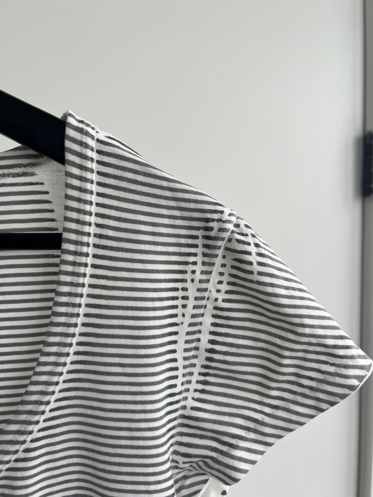 MM6 SS00 Stripe-Print Scoop Neck Tee Size S / US 4 / IT 40 - 3 Thumbnail
