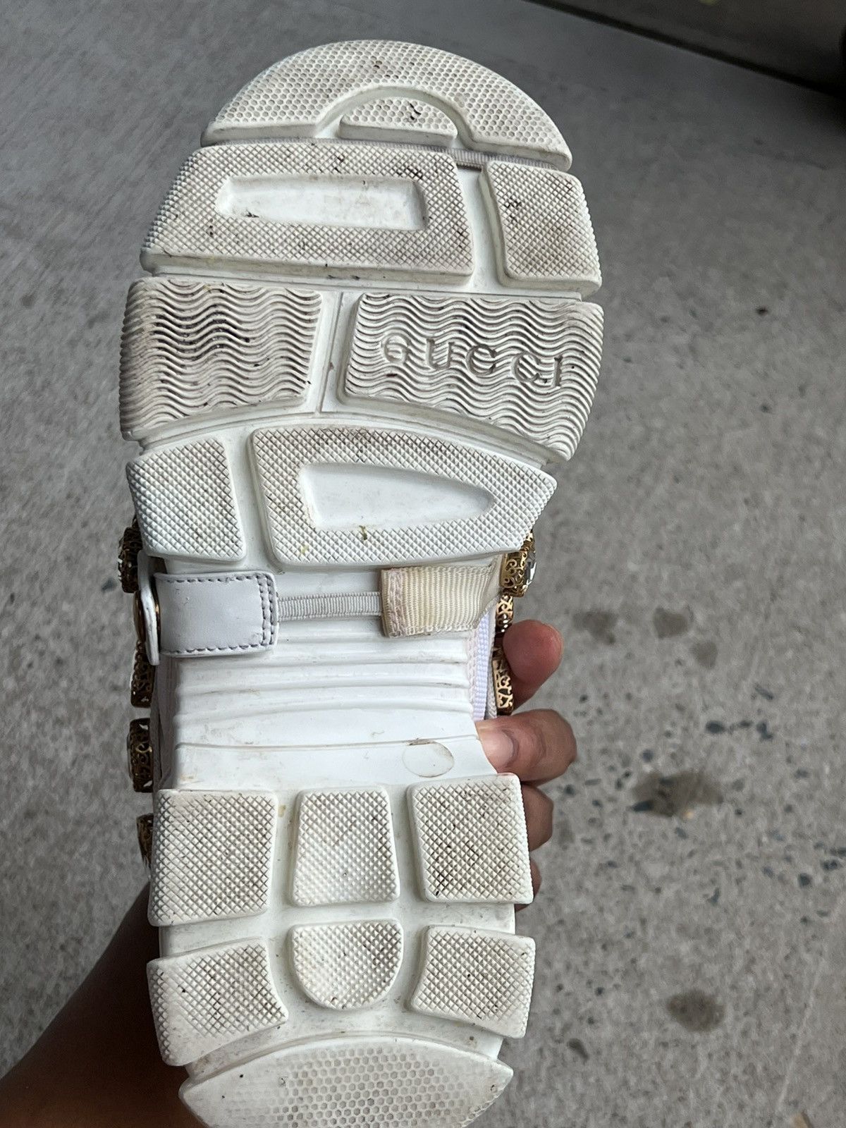 Gucci Gucci Flashtrek Size US 7 / IT 37 - 11 Thumbnail