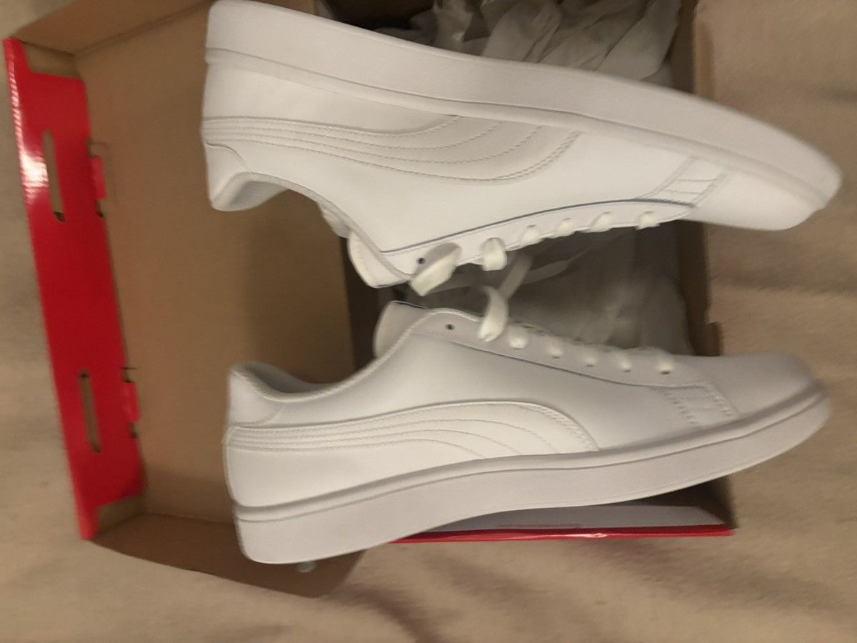 Puma NEW Puma sneakers Size US 11 / EU 44 - 5 Thumbnail