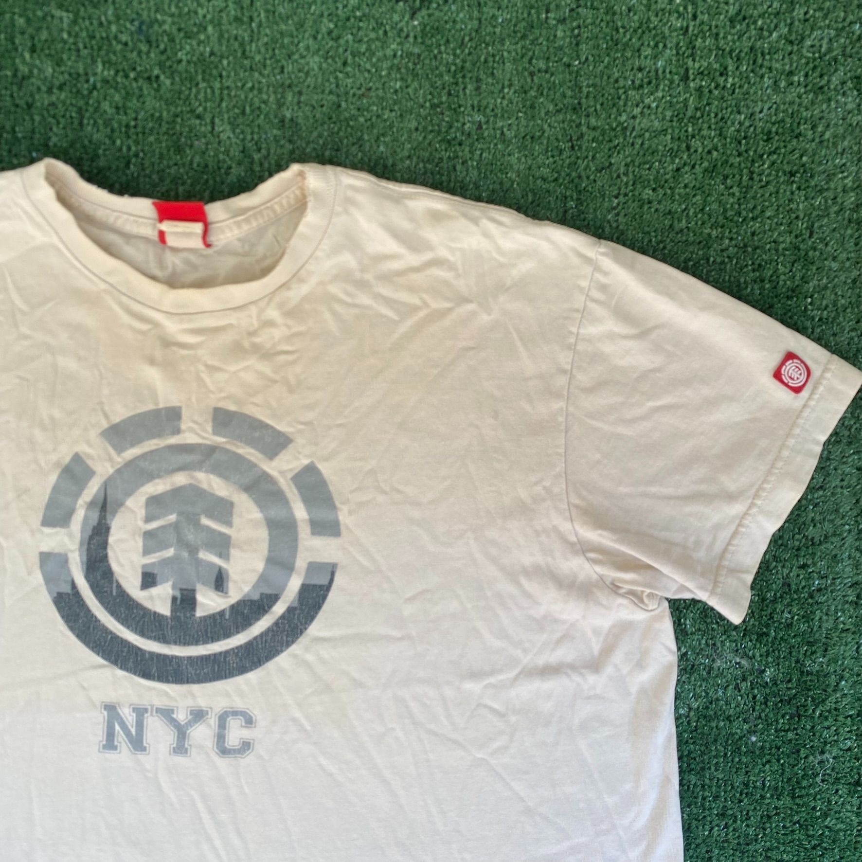 Element Vintage Y2K Element Skateboard Shirt NYC Skater Logo Tee Size US L / EU 52-54 / 3 - 2 Thumbnail