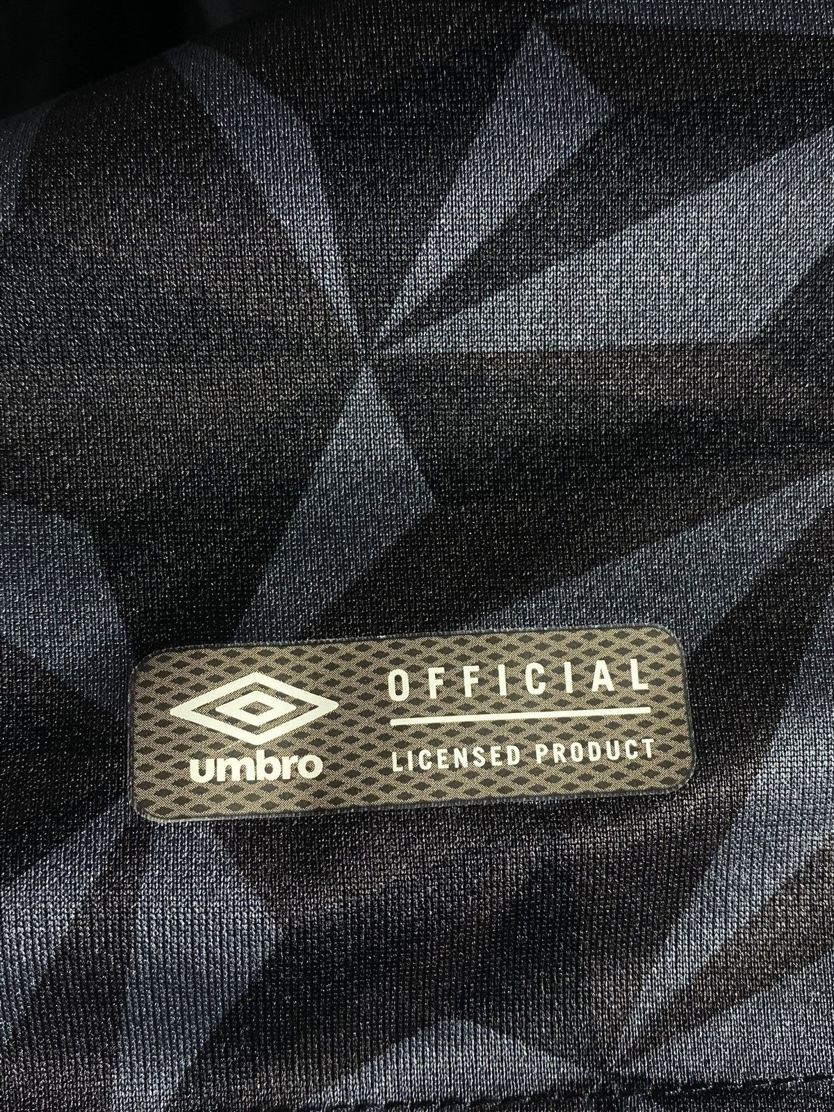 Umbro 🔥 UMBRO DERBY COUNTY 2017/18 THIRD LONG SLEEVE JERSEY Size US XL / EU 56 / 4 - 12 Thumbnail