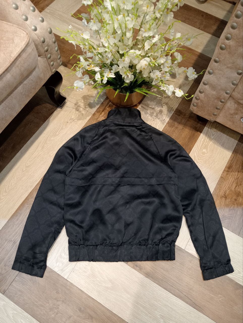 Dries Van Noten DRIES VAN NOTEN 100% RAYON BOMBER JACKET - SIZE 36 Size US XS / EU 42 / 0 - 13 Thumbnail