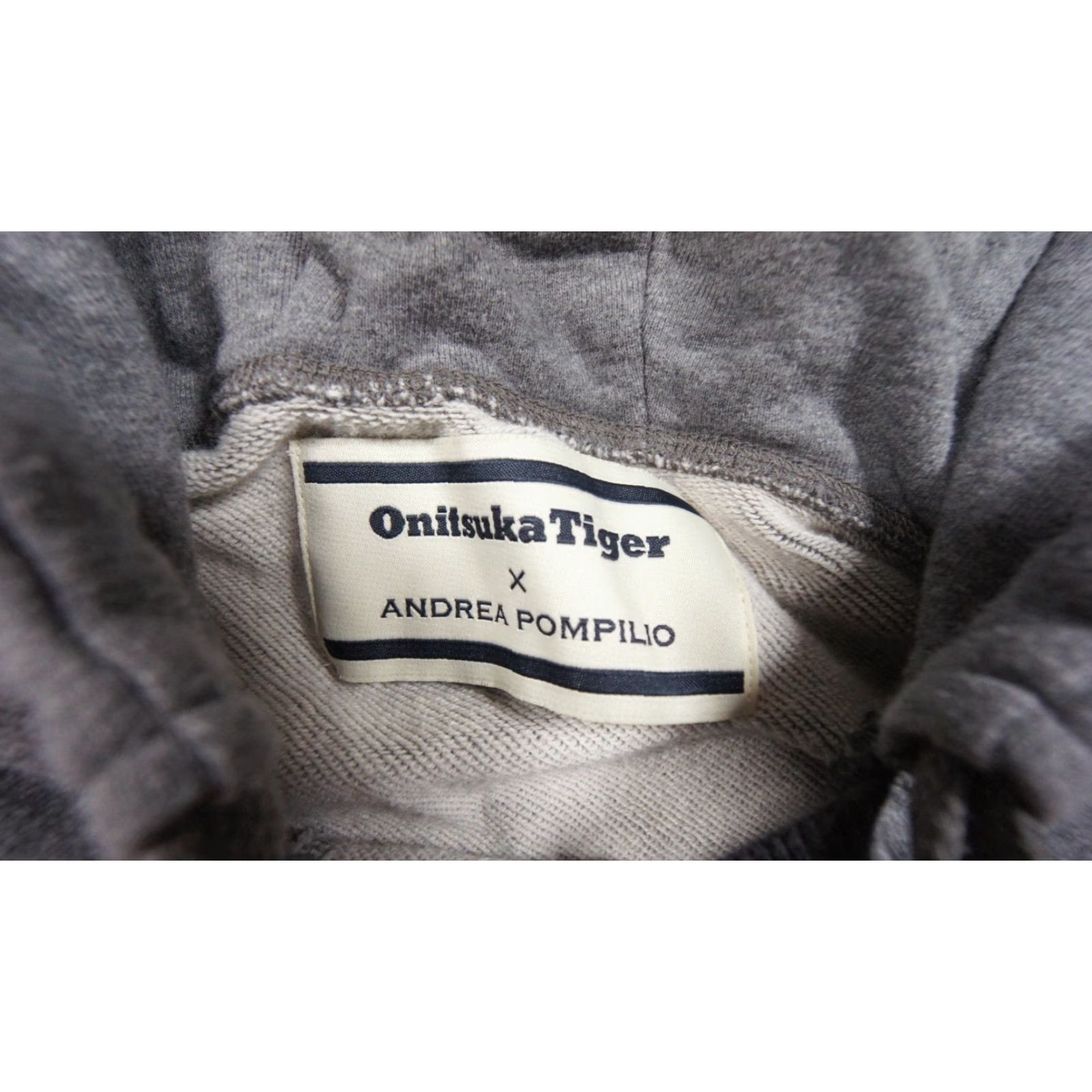 Puma PUMA Onitsuka Tiger Gray Hoodie Adult Medium Long Sleeve Pullover Outdoor Mens Size US M / EU 48-50 / 2 - 7 Thumbnail