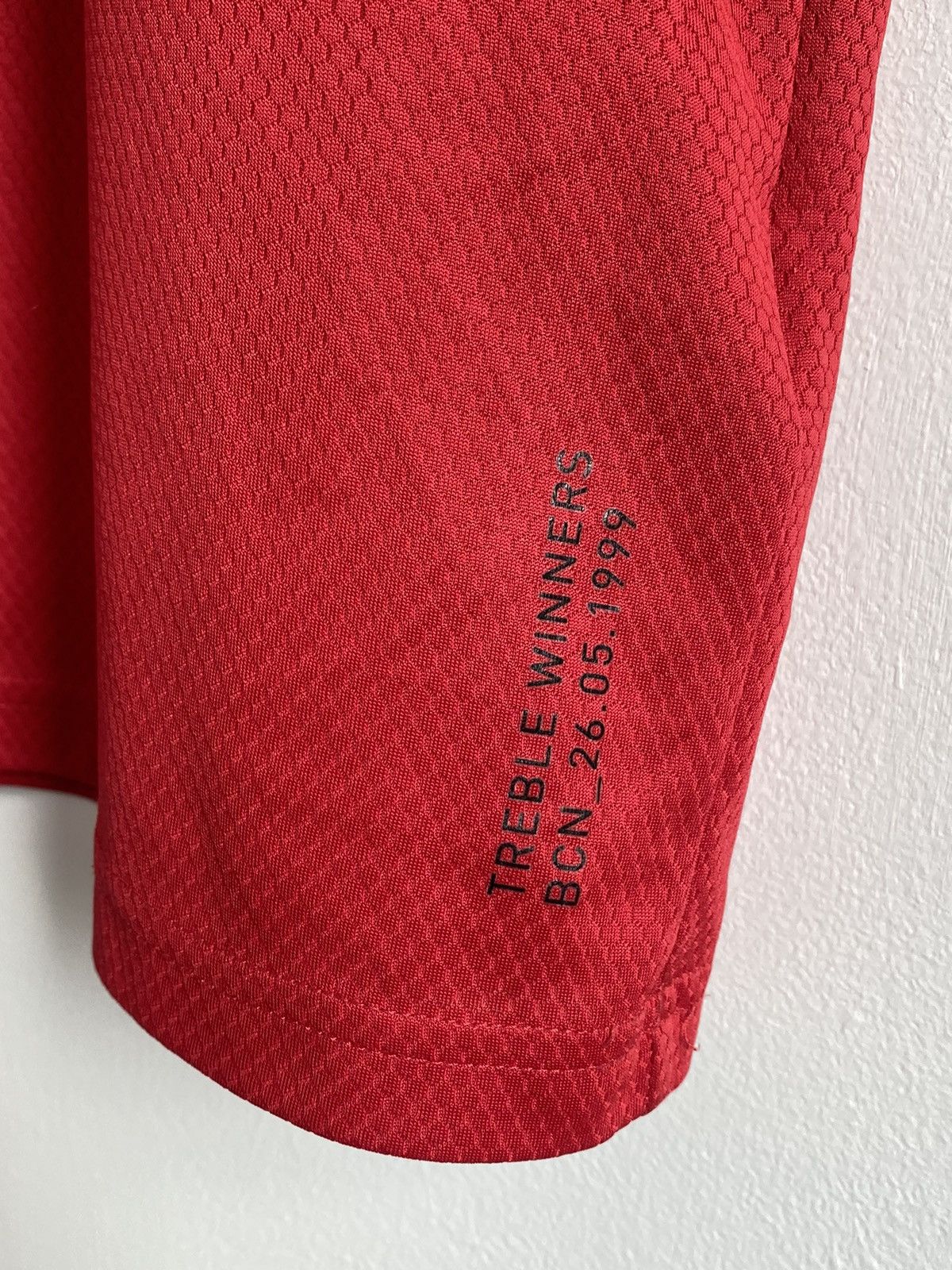Adidas Adidas Manchester United Chevrolet Football Shirt Size US M / EU 48-50 / 2 - 12 Thumbnail