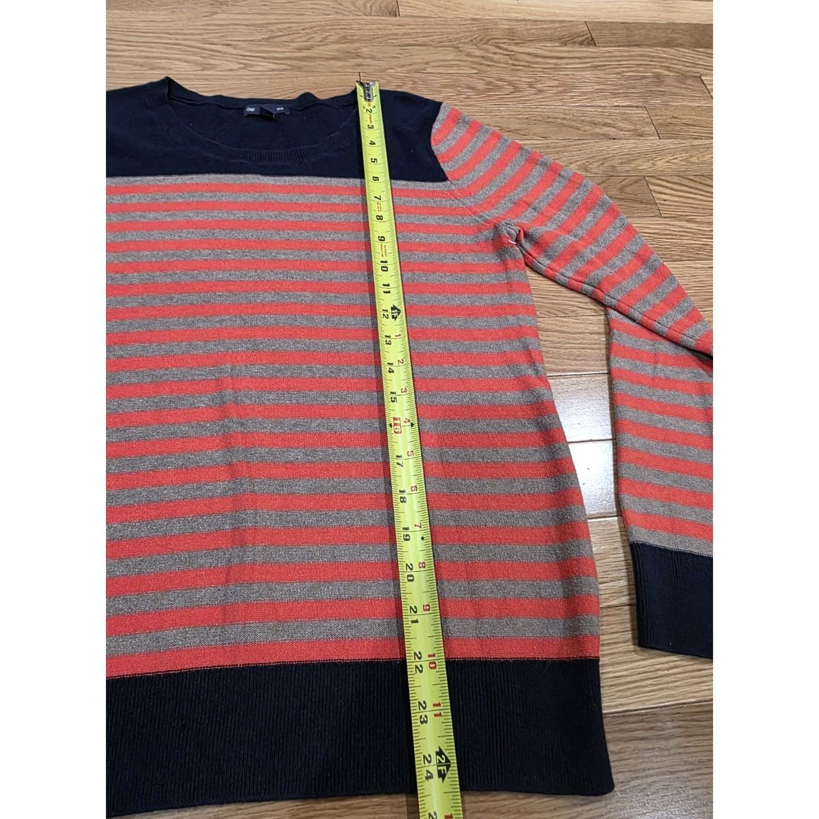 Gap VINTAGE Gap Large Stripe Fleece Cardigan Blue Orange Women L Blue Stripe Fleece Cardigan Women L GG Size L / US 10 / IT 46 - 4 Thumbnail