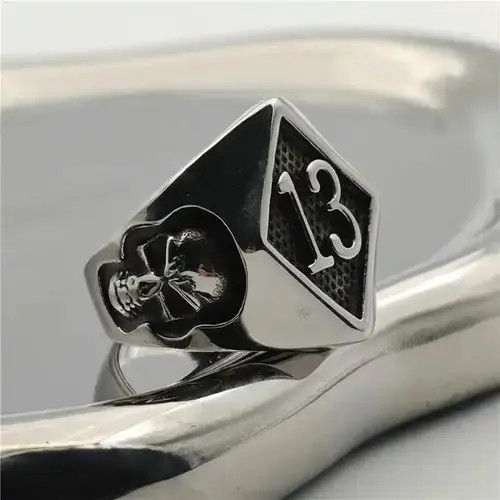 Vintage Lucky Number 13 Solid Skull Ring Size ONE SIZE - 1 Thumbnail