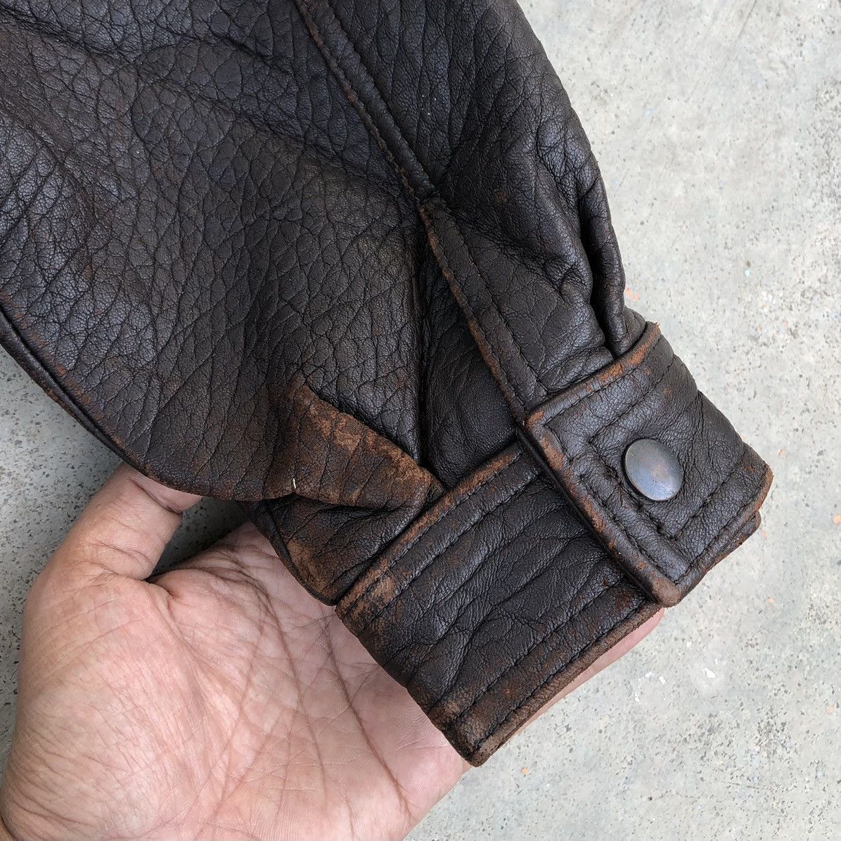 Japanese Brand Vintage Man Mirage Sheepskin Bomber Jacket Size US L / EU 52-54 / 3 - 17 Thumbnail