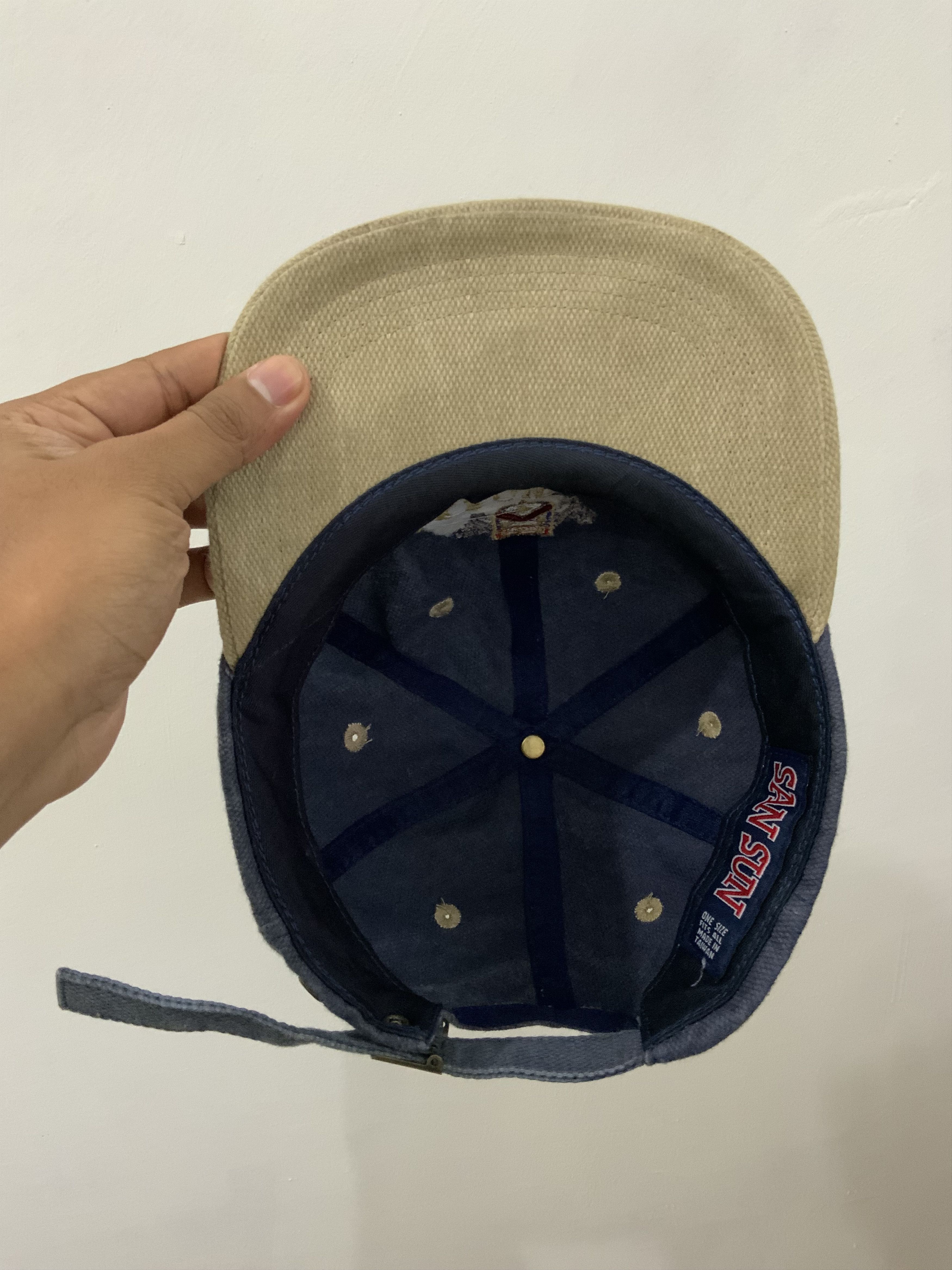 Vintage Vintage Arrowood Vineyard and Winery Fade Hat Size ONE SIZE - 8 Thumbnail