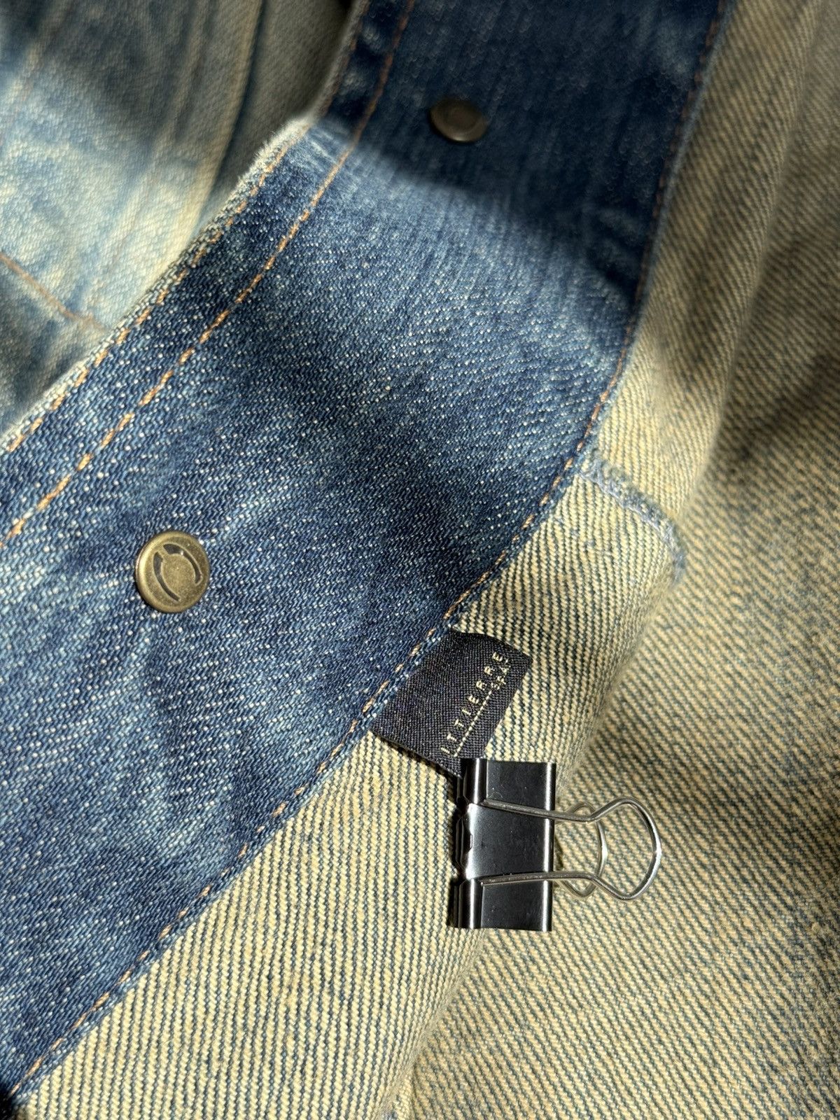 Just Cavalli ⚡SENDOFFER⚡Just Cavalli Roberto Cavalli Denim Trucker Jacket Size US M / EU 48-50 / 2 - 18 Thumbnail