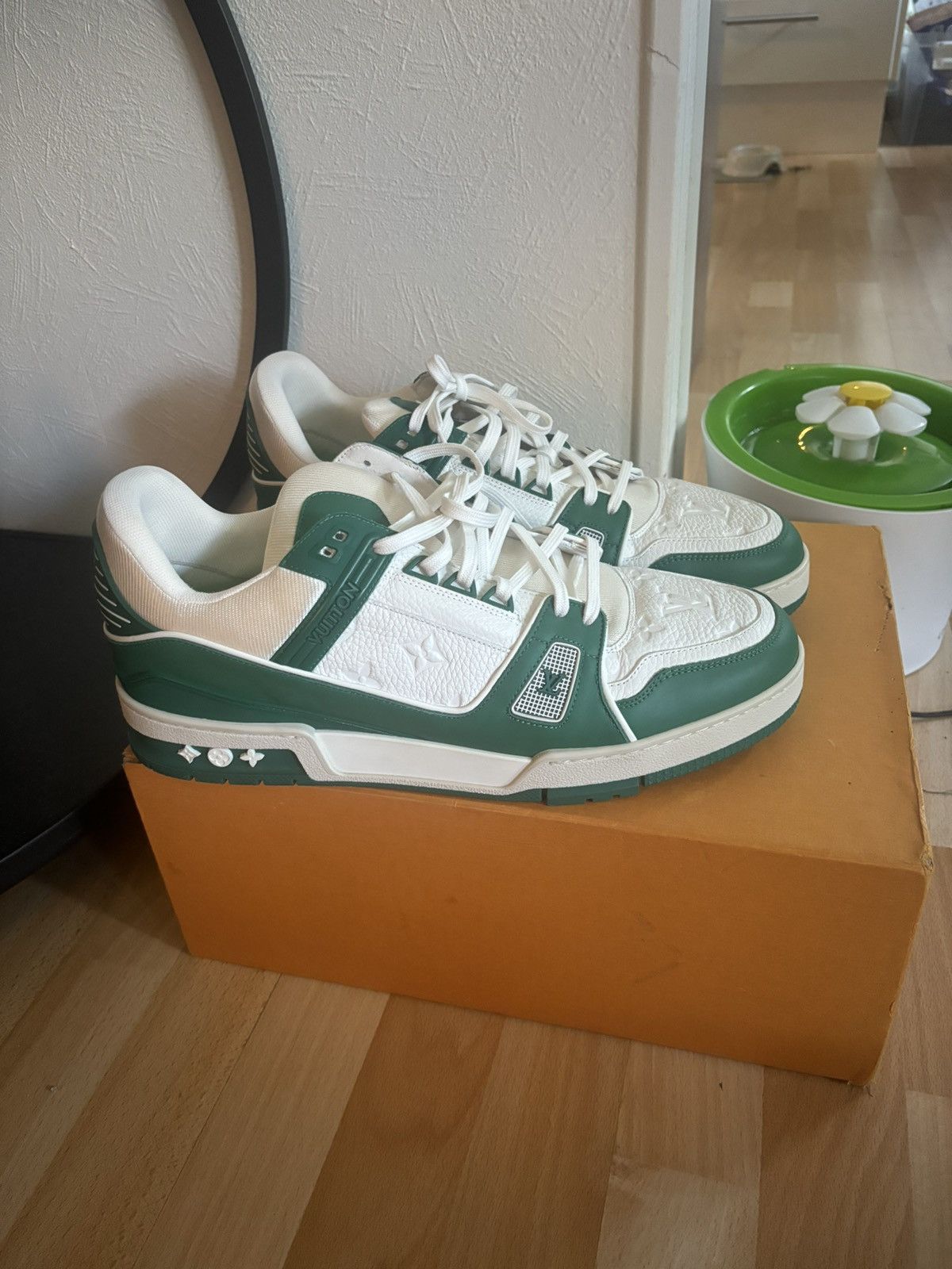 Louis Vuitton Louis Vuitton Trainer Green Monogram Denim White Size US 10 / EU 43 - 2 Thumbnail