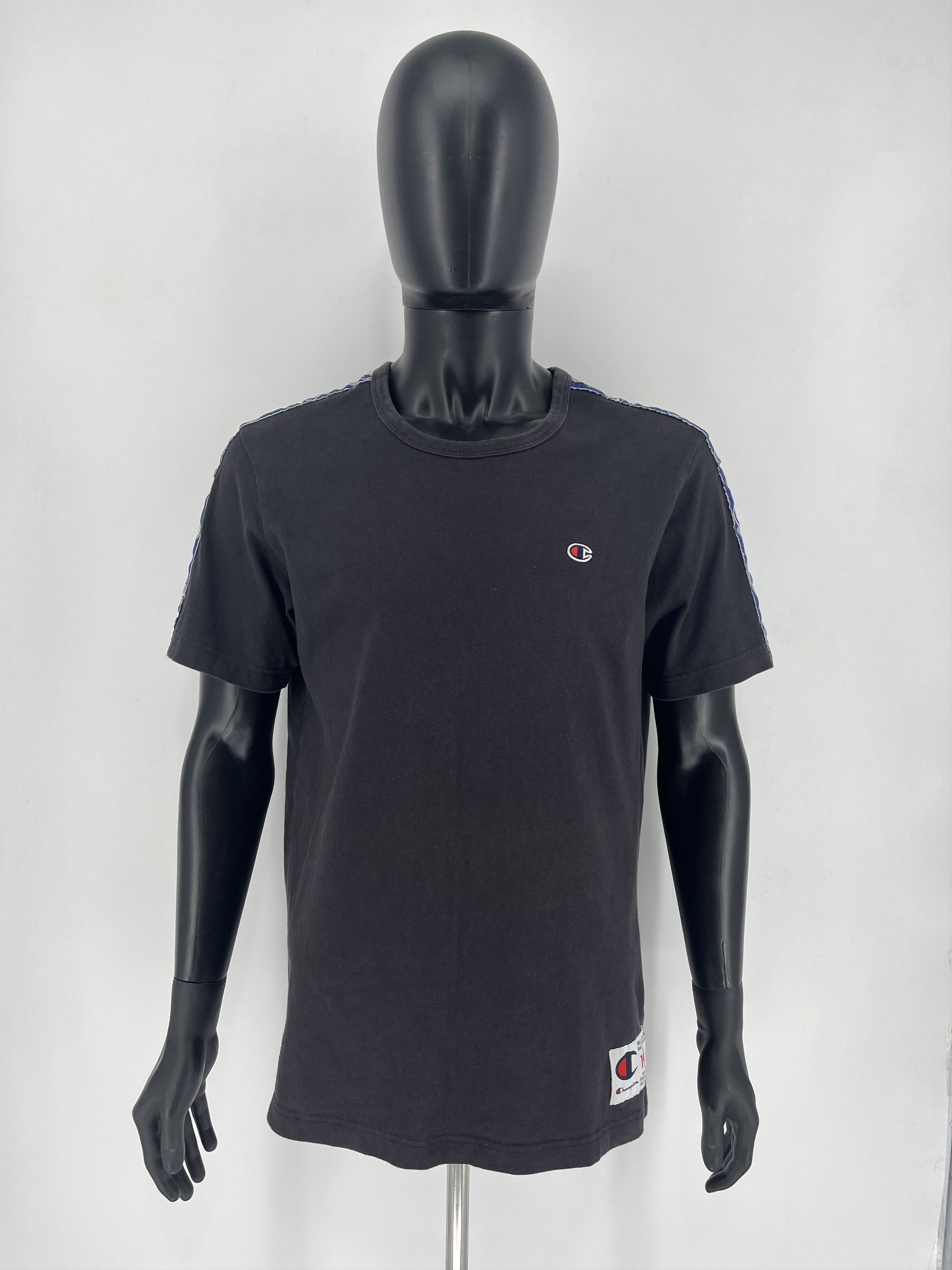 Champion × Vintage Vintage Y2K Champion Small Logo T-Shirt Streetwear Style Size US L / EU 52-54 / 3 - 3 Thumbnail