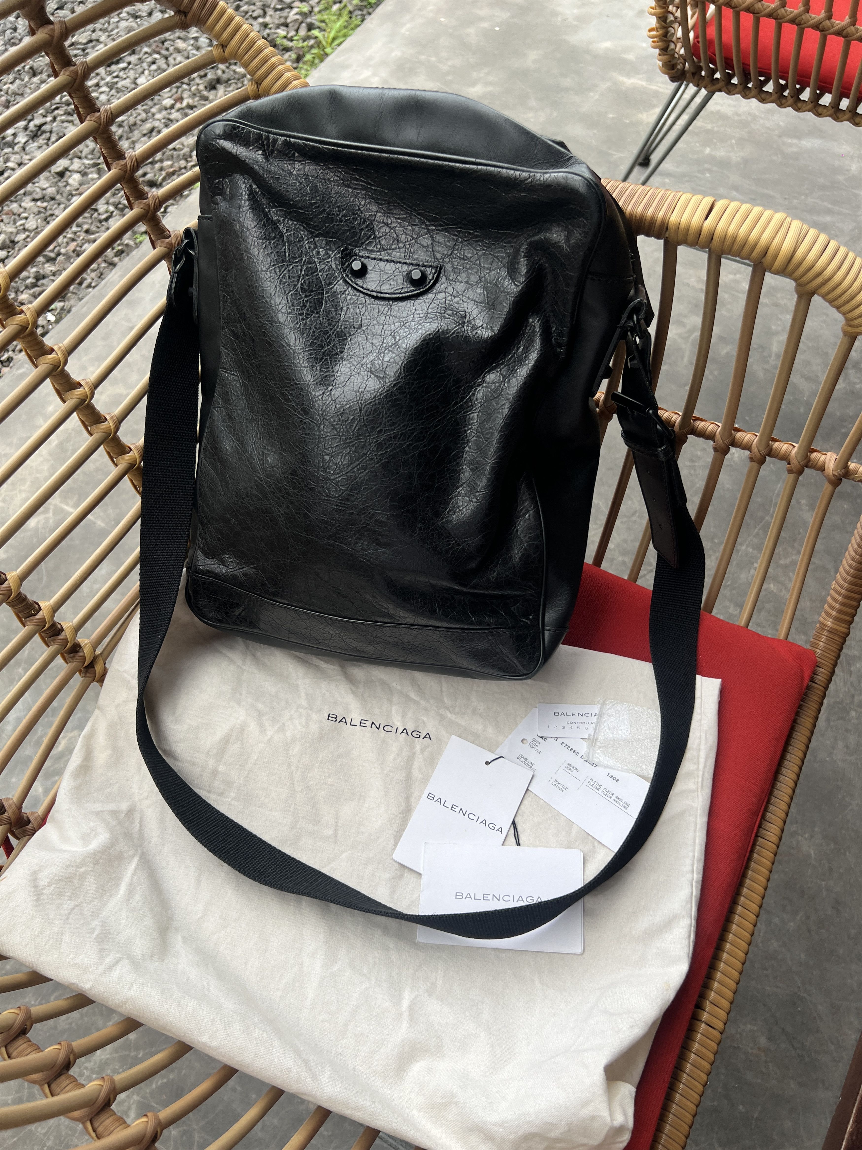 Balenciaga Balenciaga Lambskin Motocross Classic Reporter Crossbody Size ONE SIZE - 1 Thumbnail