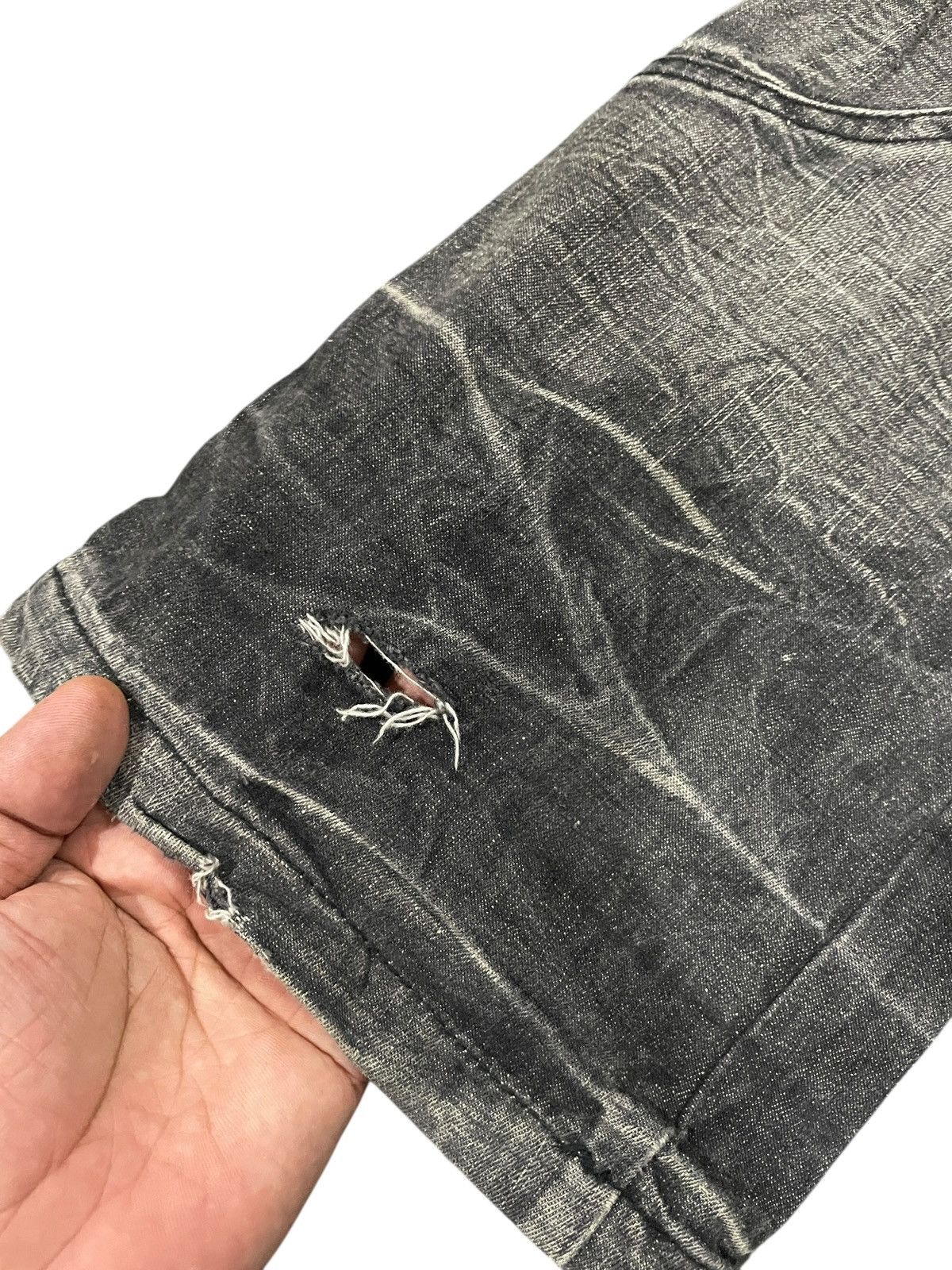 LOWBOX Lowbox Flared Distressed Stonewash Jeans Size US 31 - 20 Thumbnail