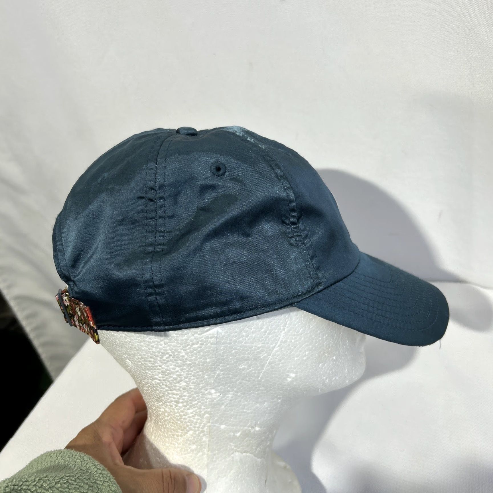 Nike Nike Heritage 86 Hat OSFM Satin Blue Floral Running Sports Cap Unisex Adults Women Men Adjustable Sweatband Heritage86 Size ONE SIZE - 5 Thumbnail