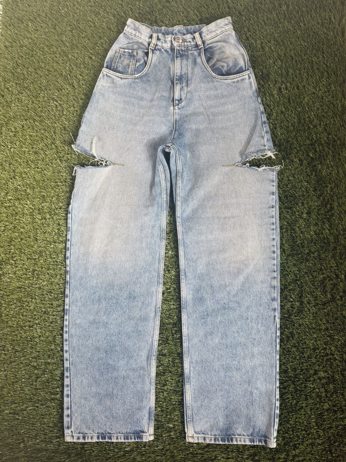 Maison Margiela Maison Margiela Cut-Out Distressed Denim Jeans Size 33" - 1 Thumbnail