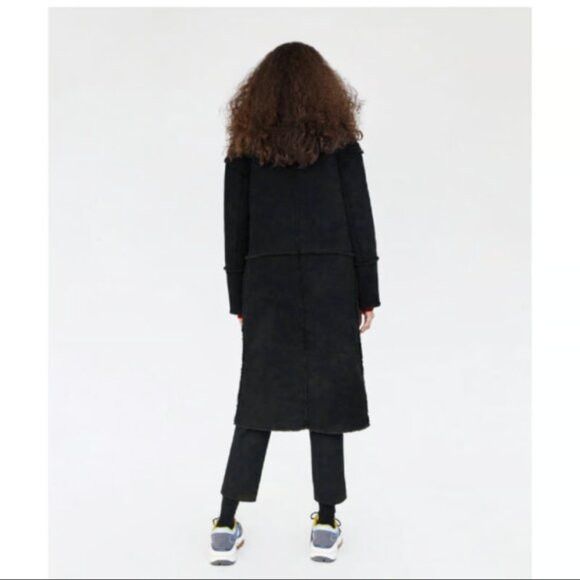 Zara Zara Black REVERSIBLE LONG COAT Faux Suede/Sherling Size L / US 10 / IT 46 - 4 Thumbnail