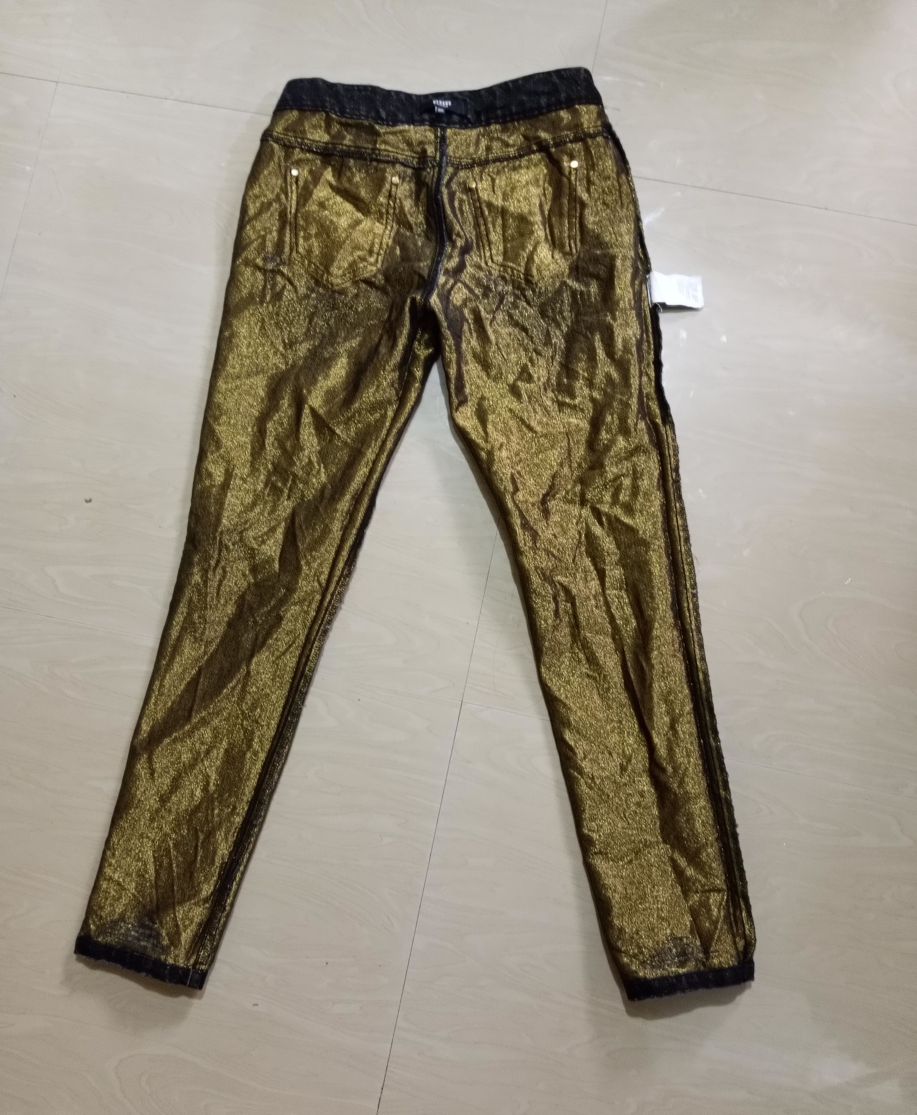 Versace GIANNI VERSUS VERSACE Size 28" / US 6 / IT 42 - 2 Thumbnail