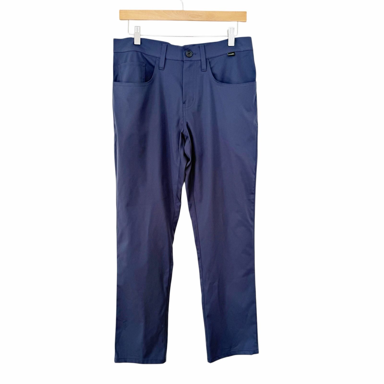 TravisMathew Travis Mathew Navy Blue Flat Front Golf Pants Sz 30 Size US 30 / EU 46 - 1 Thumbnail