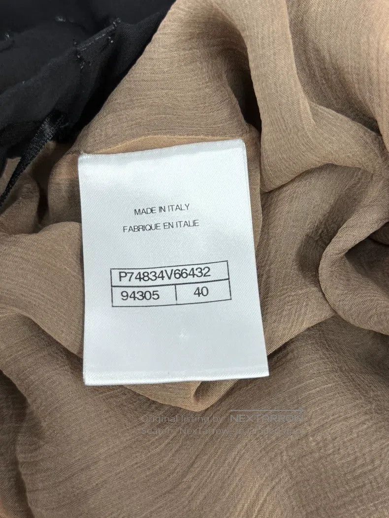 Chanel Chanel 23S black silk wide-leg trousers Size 26" / US 2 / IT 38 - 5 Thumbnail