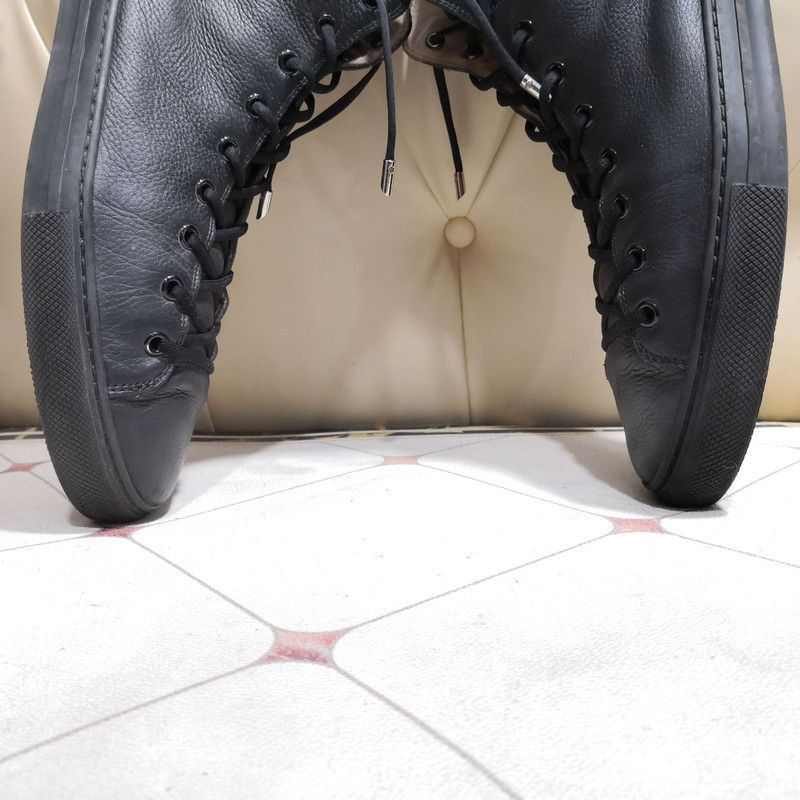 Gucci Gucci Black Tiger Head High-Top Sneakers - Size US 12 / EU 45 - 2 Thumbnail