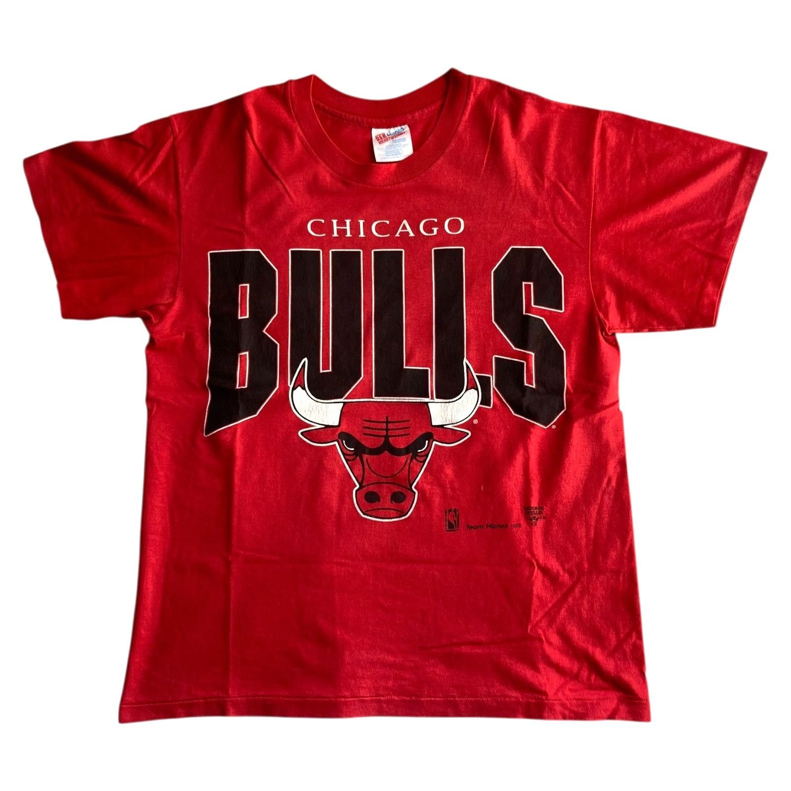 Hanes 80s CHICAGO BULLS MERCH T-SHIRT, HANES HEAVYWEIGHT, SINGLE-S Size US M / EU 48-50 / 2 - 1 Thumbnail