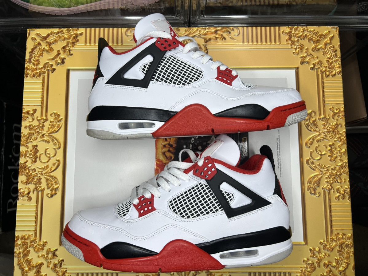 Jordan Brand Jordan 4 Fire Red 2020 Size US 11 / EU 44 - 2 Thumbnail
