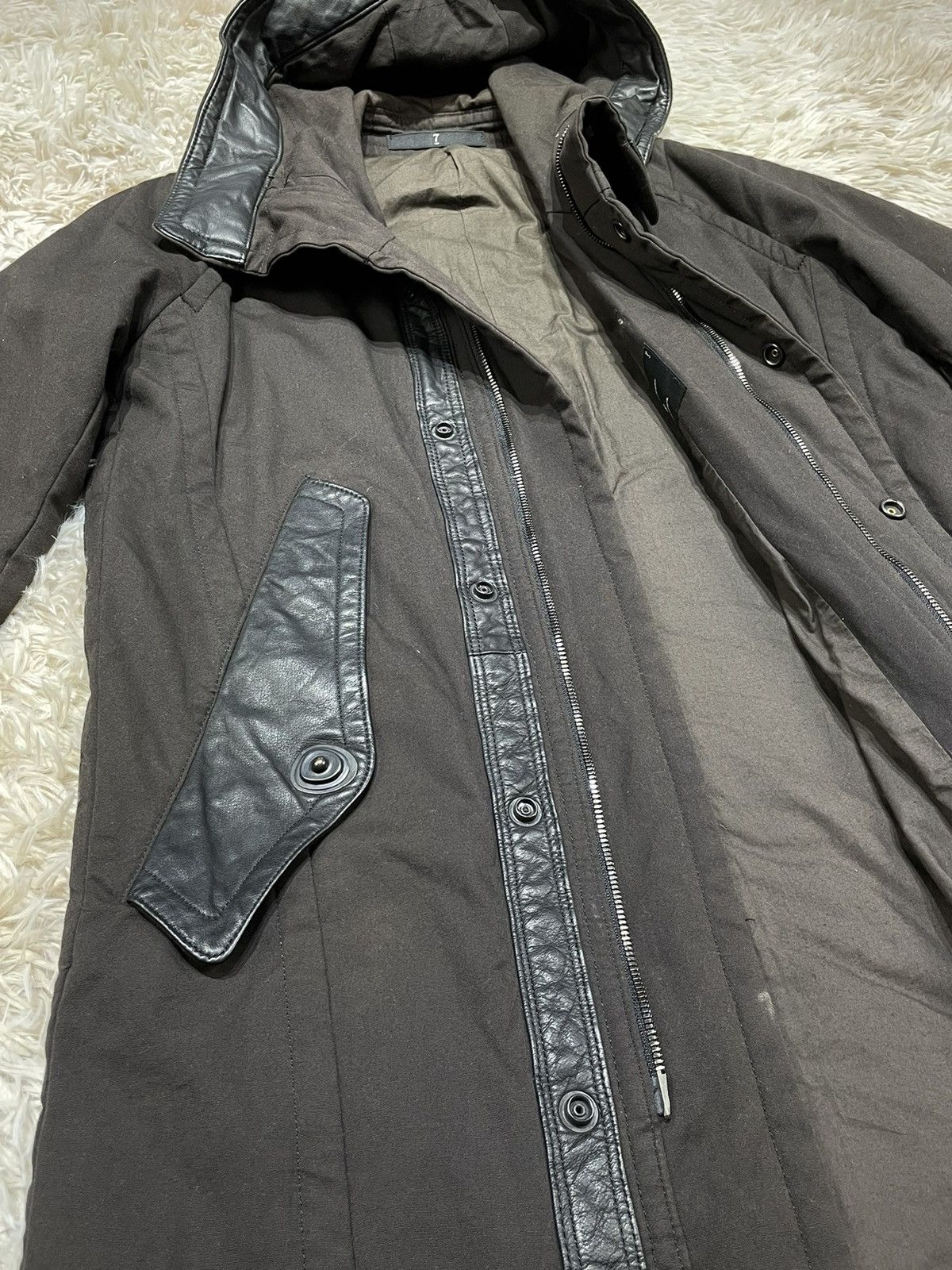 JULIUS 08 A/W Insanity in Industrial Size 1