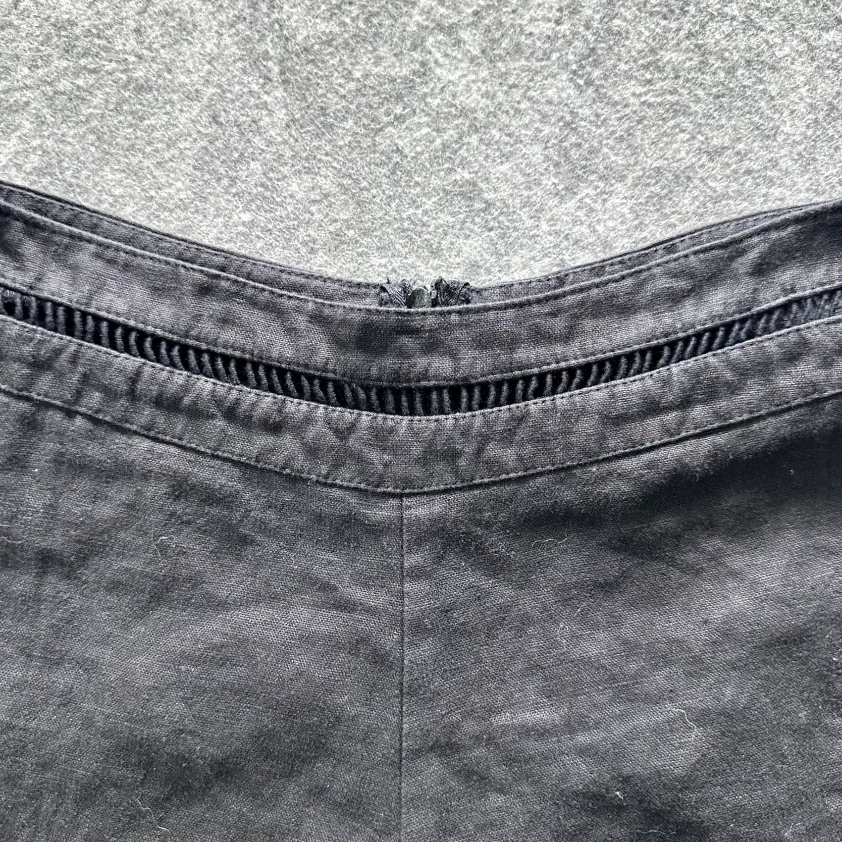 Karina Grimaldi Karina Grimaldi Shorts Womens M Black Ruffle Hem Lace Trim Chino Dressy Casual Party/Cocktail Summer Size 32" / US 10 / IT 46 - 2 Thumbnail