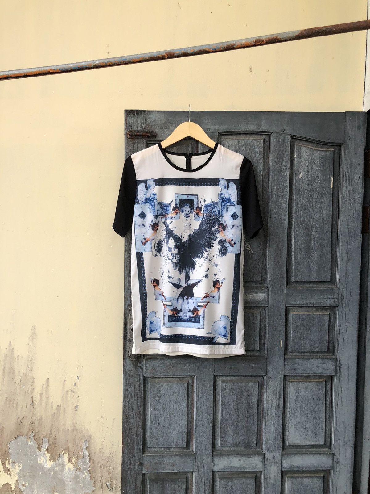 Vintage Cupid Angel & Black Eagle Vintage Archive Luxury Look Hedon Size M / US 6-8 / IT 42-44 - 2 Thumbnail
