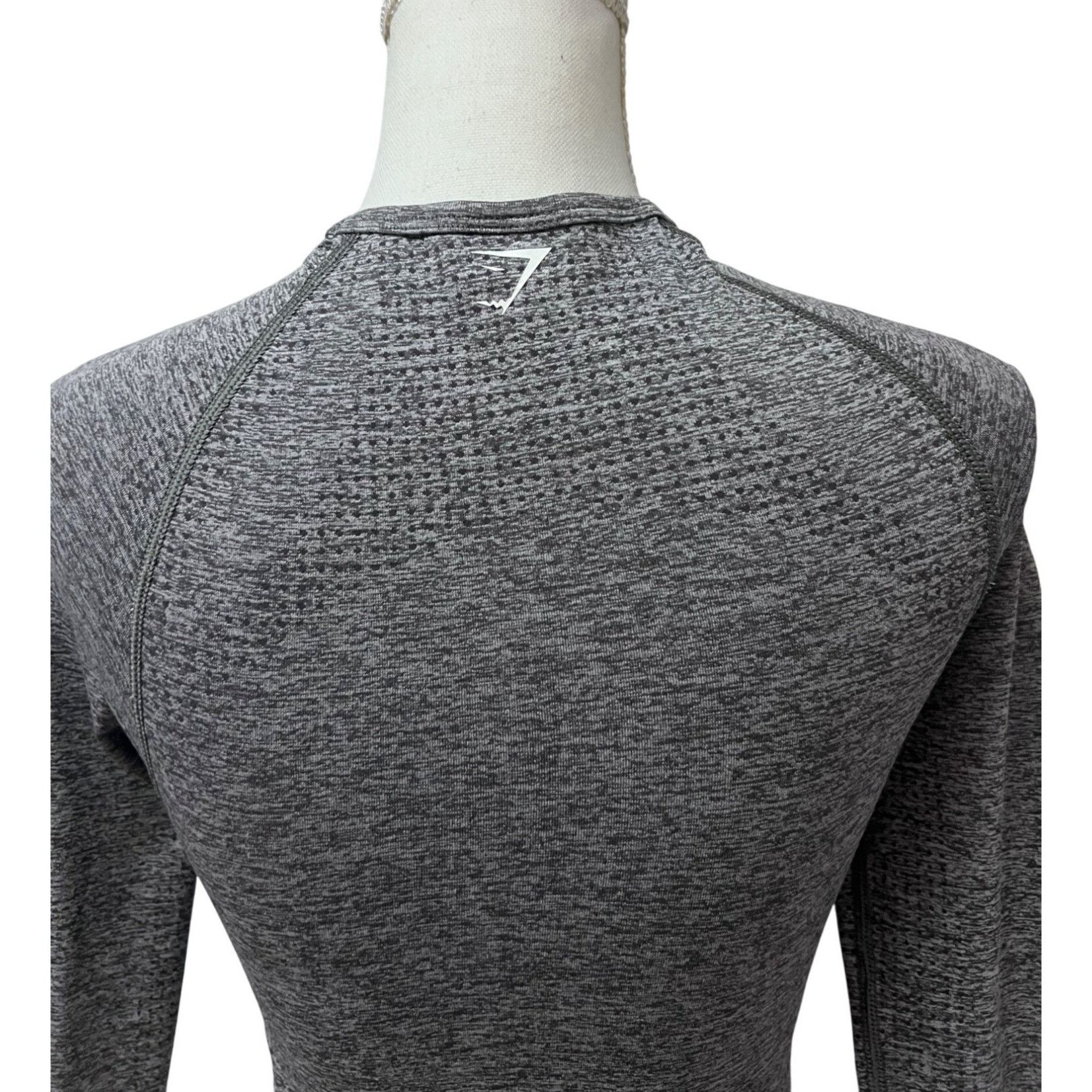 Gymshark Gymshark Vital Seamless 2.0 Gray Marled Long Sleeve Crop Top Size S / US 4 / IT 40 - 4 Thumbnail