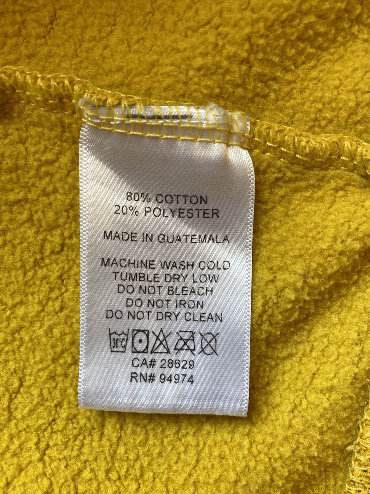 Stussy Stussy Yellow Basic Logo Hoodie Sz M Size US M / EU 48-50 / 2 - 10 Thumbnail