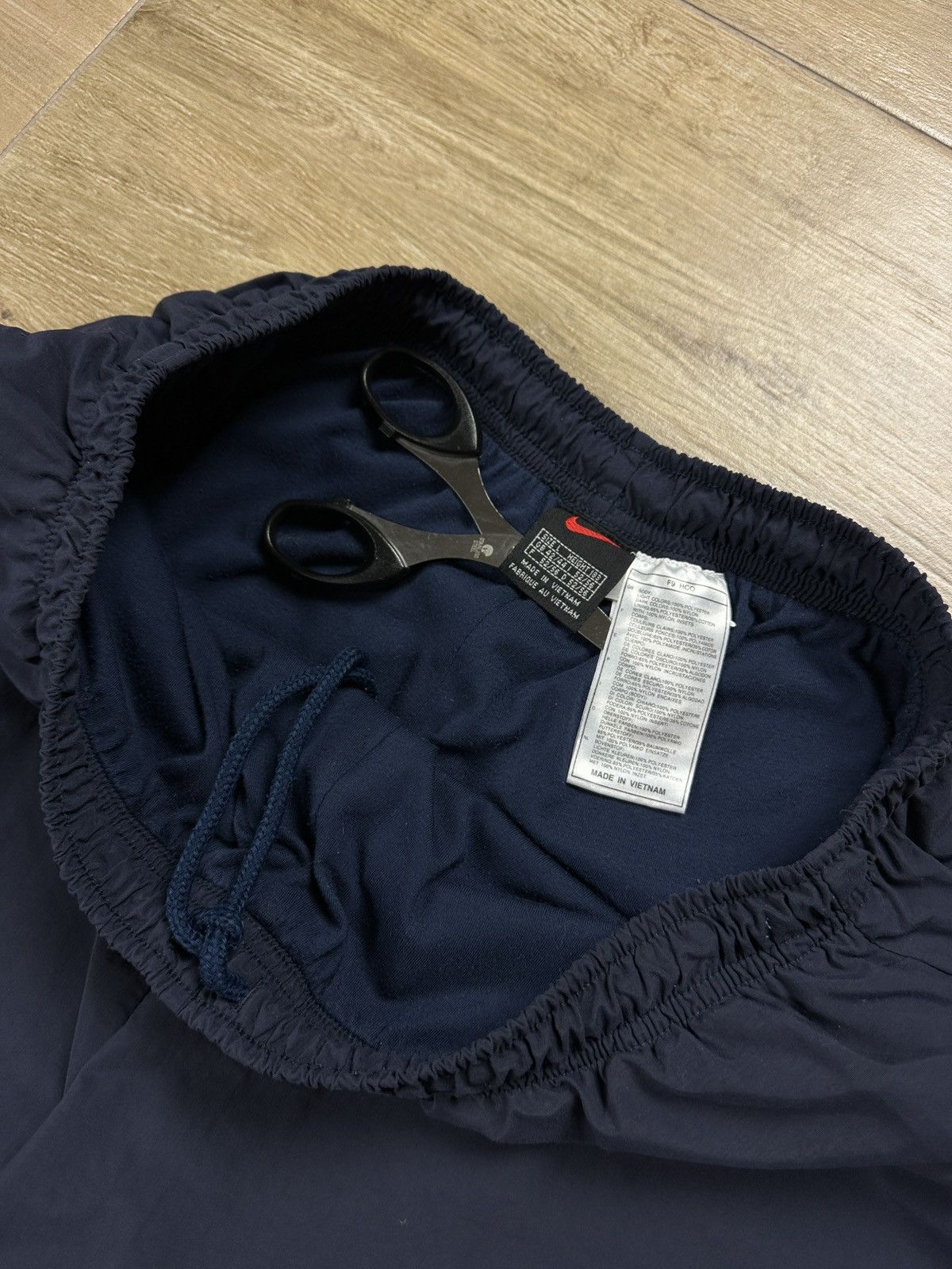 Nike × Vintage Vintage 90’s Nike Nylon Drill Baggy Track Pants Y2K Joggers Size US 34 / EU 50 - 11 Thumbnail