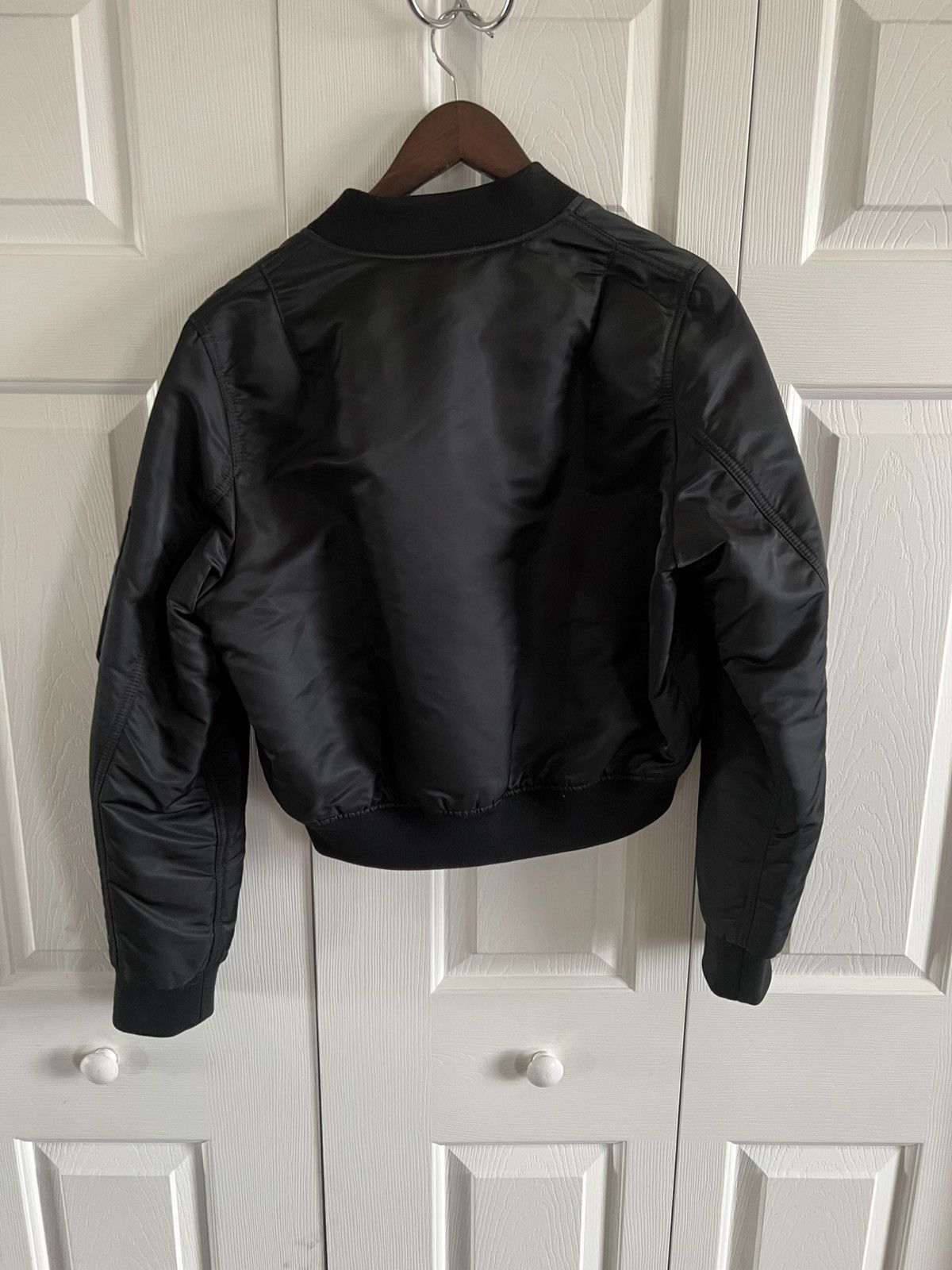Balenciaga Balenciaga ss17 Cropped Bomber jacket size 52 Size US L / EU 52-54 / 3 - 6 Thumbnail