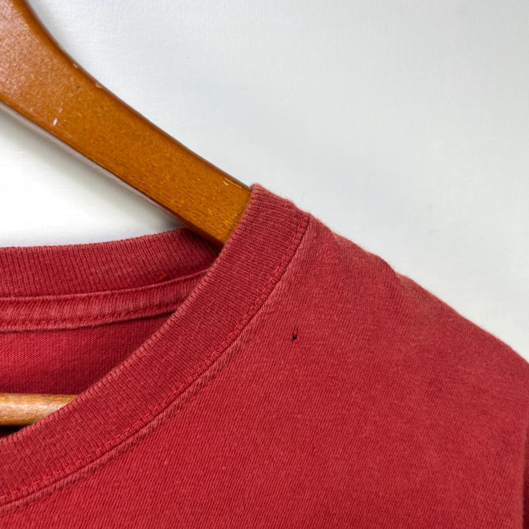 Vintage VINTAGE Marithe Francois Girbaud Long Sleeve Shirt 2XL Men Red Cotton 1990s Logo Pocket Knit 90s Shirt Mens Size US XXL / EU 58 / 5 - 4 Thumbnail