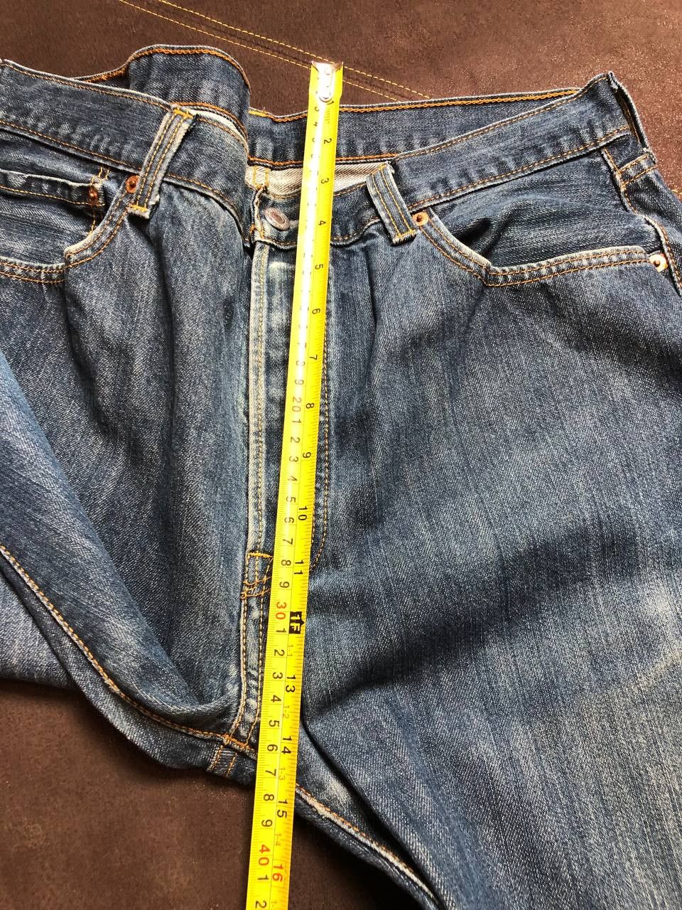 Levi's Levi's 501 Jeans Mens Straight Button Fly Blue Denim Size US 36 / EU 52 - 10 Thumbnail