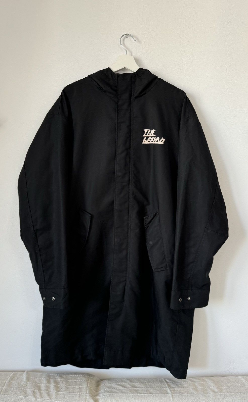 H&M × The Weeknd The Weeknd X H&M Parka/Trench/Raincoat Exclusive XO Size US XL / EU 56 / 4 - 2 Thumbnail