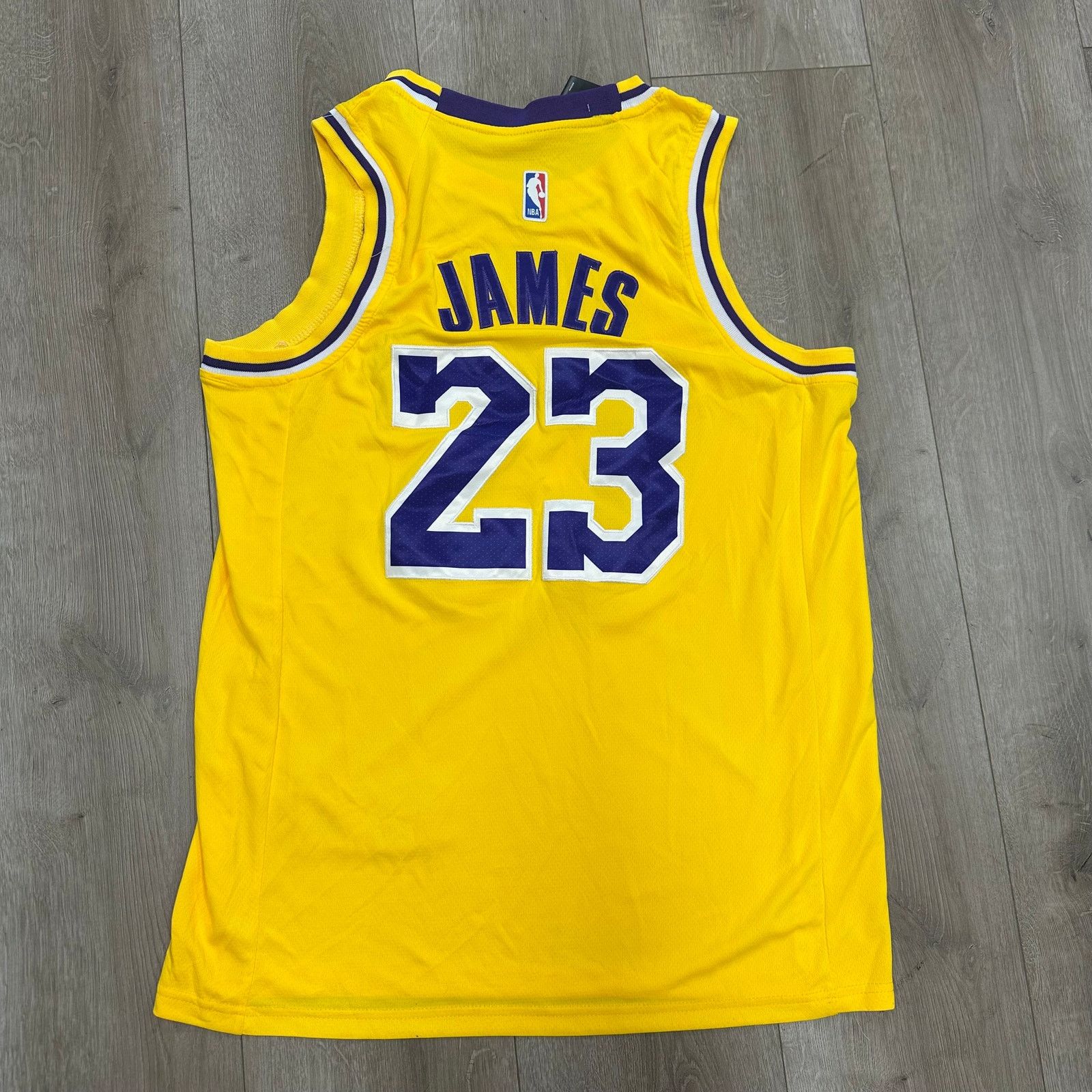 Nike Nike LeBron James Los Angeles Lakers Icon Jersey Size US L / EU 52-54 / 3 - 6 Thumbnail