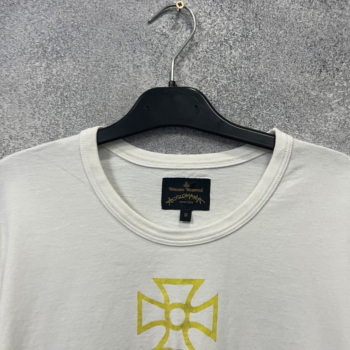 Vivienne Westwood Vivienne Westwood Big Logo T shirt White Size M Size US M / EU 48-50 / 2 - 5 Thumbnail