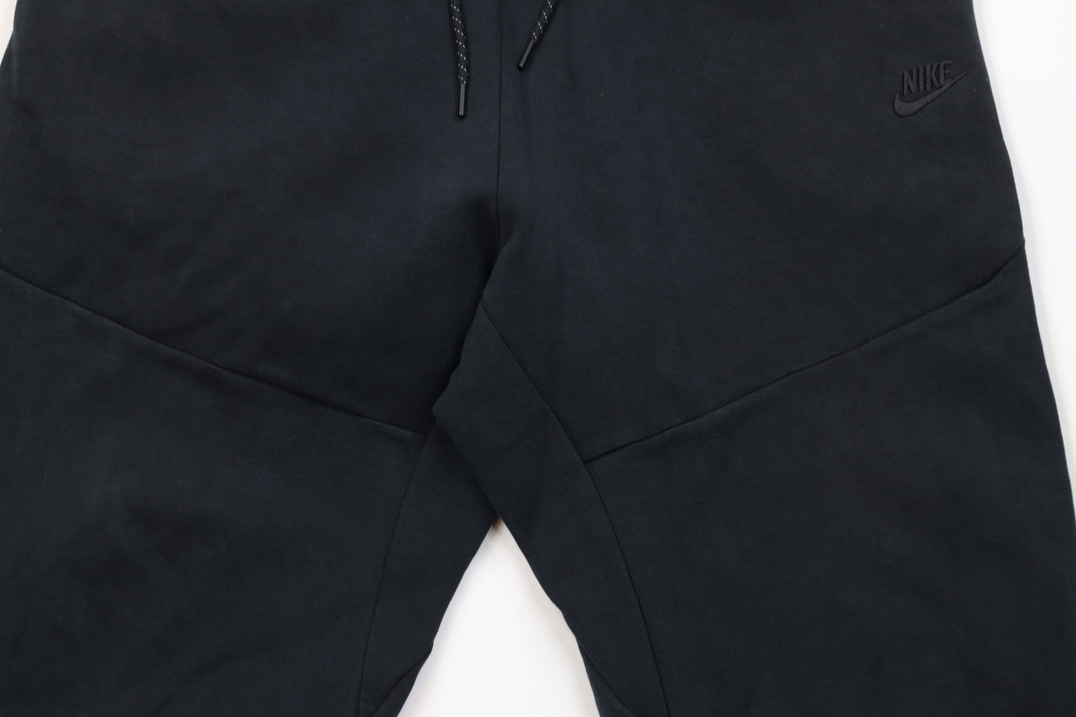 Nike Nike Tech Fleece Spell Out Cuffed Sweatpants Joggers Black Size US 40 / EU 56 - 3 Thumbnail