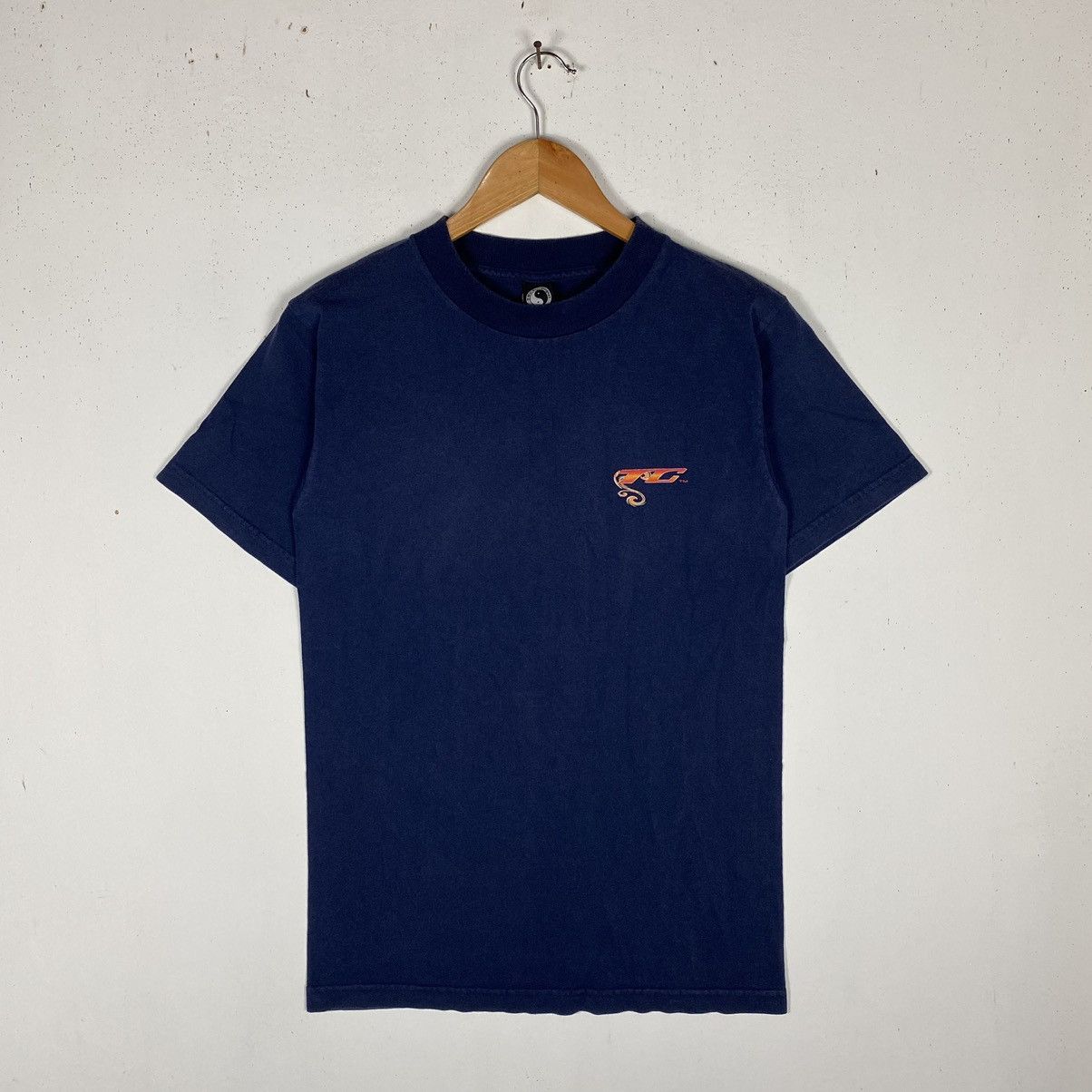 Vintage VINTAGE 90's T&C SURF DESIGNS HAWAII SURFBOARDS TEE Size US S / EU 44-46 / 1 - 4 Thumbnail