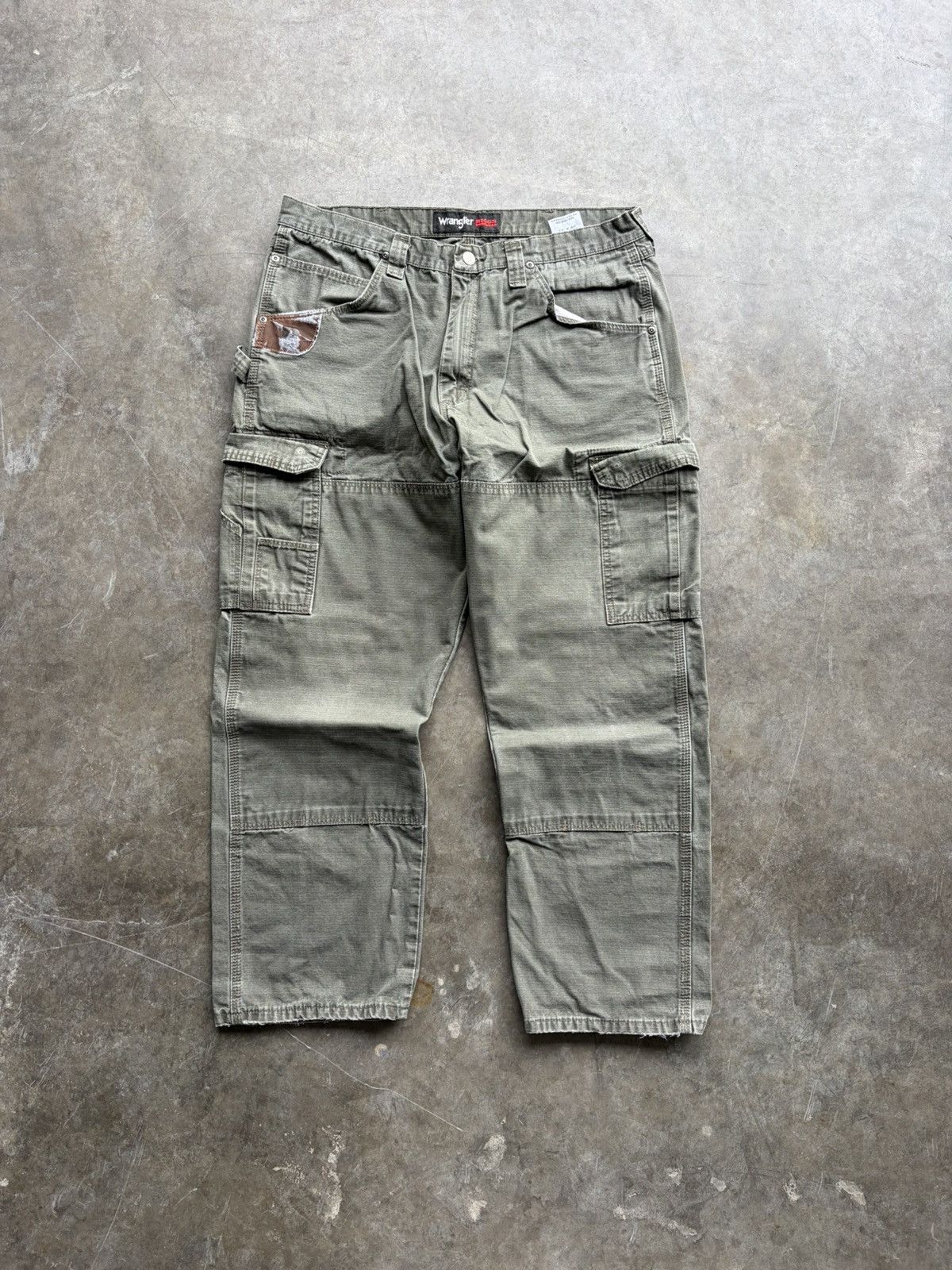 Wrangler Vintage Wrangler Riggs Cargo Carpenter Workwear Green Pants Size US 36 / EU 52 - 1 Thumbnail