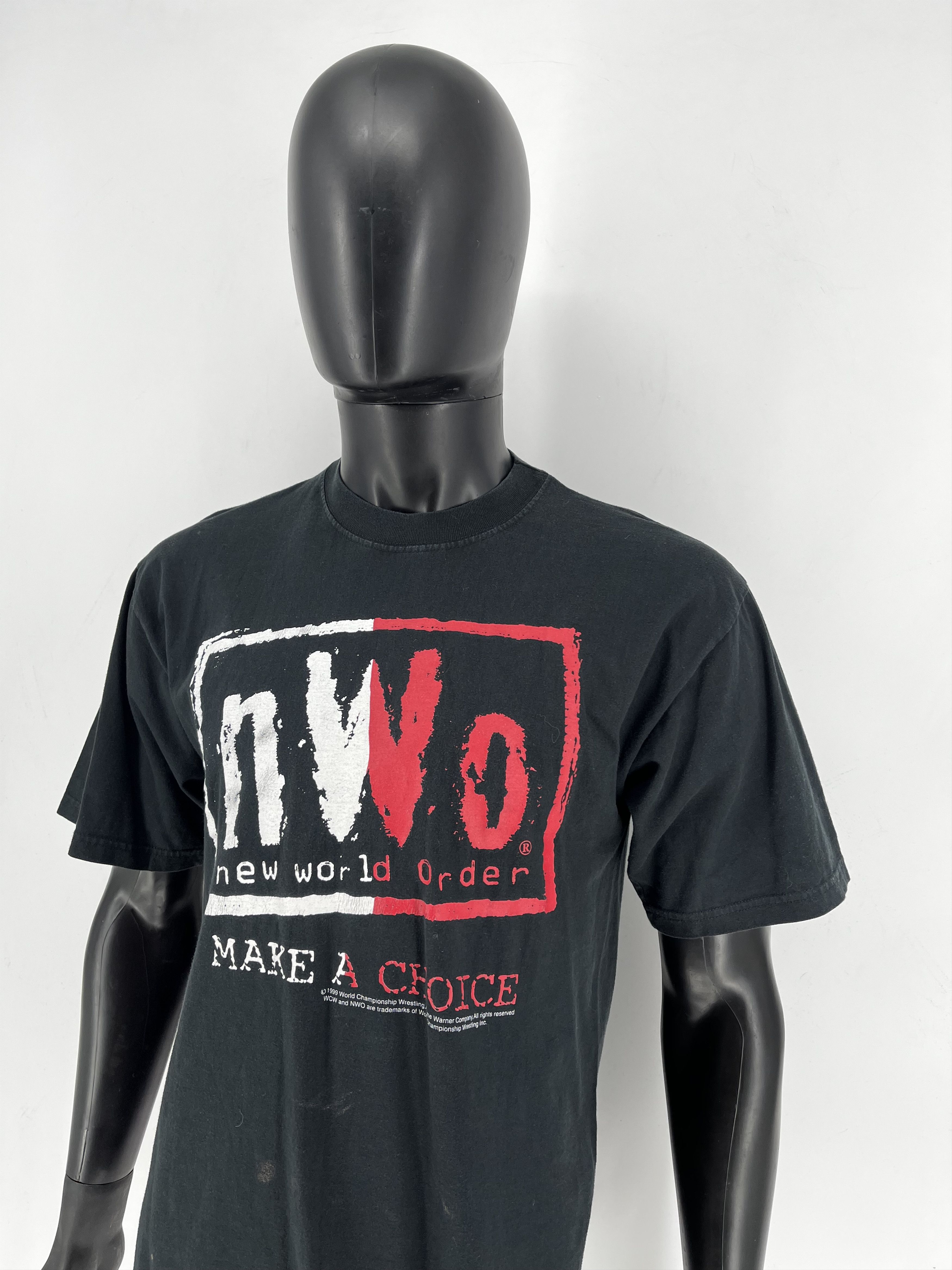 WWE WCW nWo Make A Choice T-shirt Men’s size Medium black &white Size US M / EU 48-50 / 2 - 4 Thumbnail