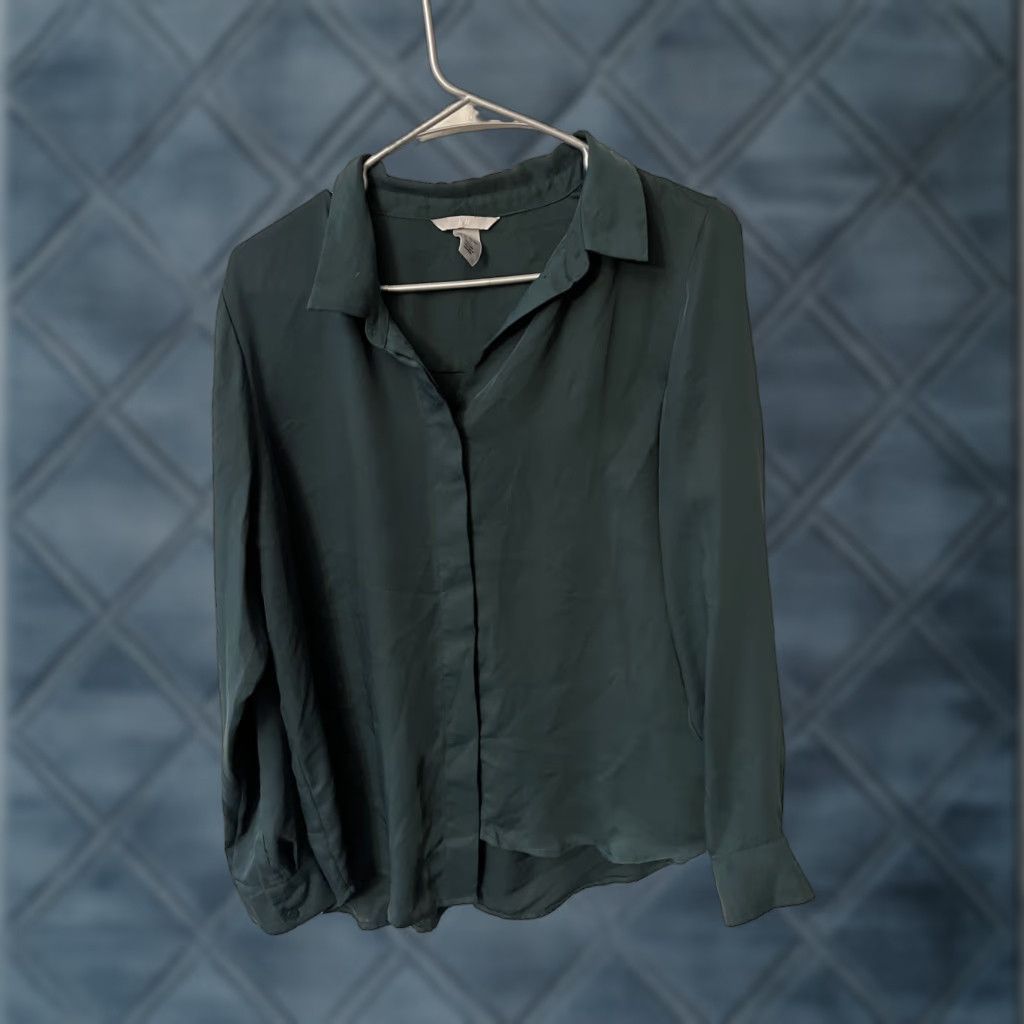 H&M H&M Shirt Long Sleeve Button Front Collared Green Polyester Blend Size 12 Size XL / US 12-14 / IT 48-50 - 1 Thumbnail