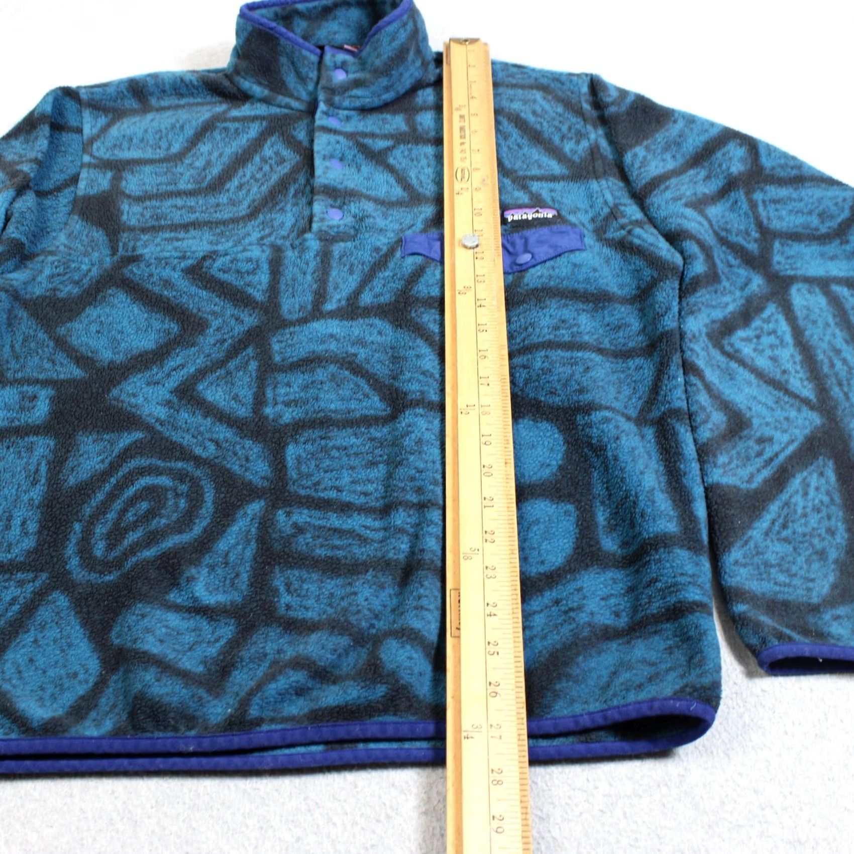 Patagonia Patagonia Synchilla Pullover Mens M Blue Geometric Fleece Knit Snaps Soccer? Size US M / EU 48-50 / 2 - 5 Thumbnail