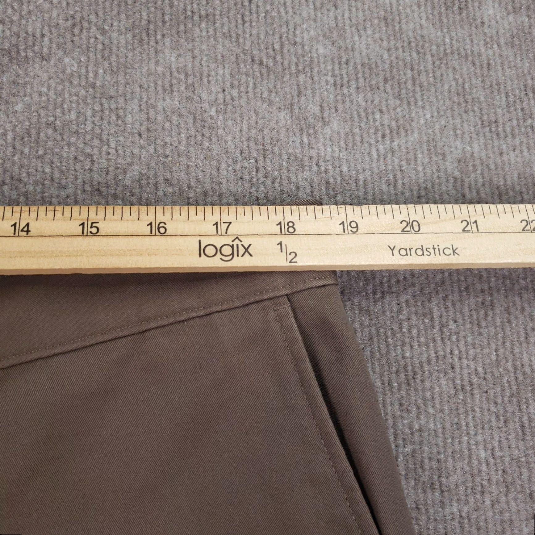 Haggar Haggar Khaki Pants Mens Size 38x29 Brown Flat Front Straight Leg Casual Size US 38 / EU 54 - 5 Thumbnail
