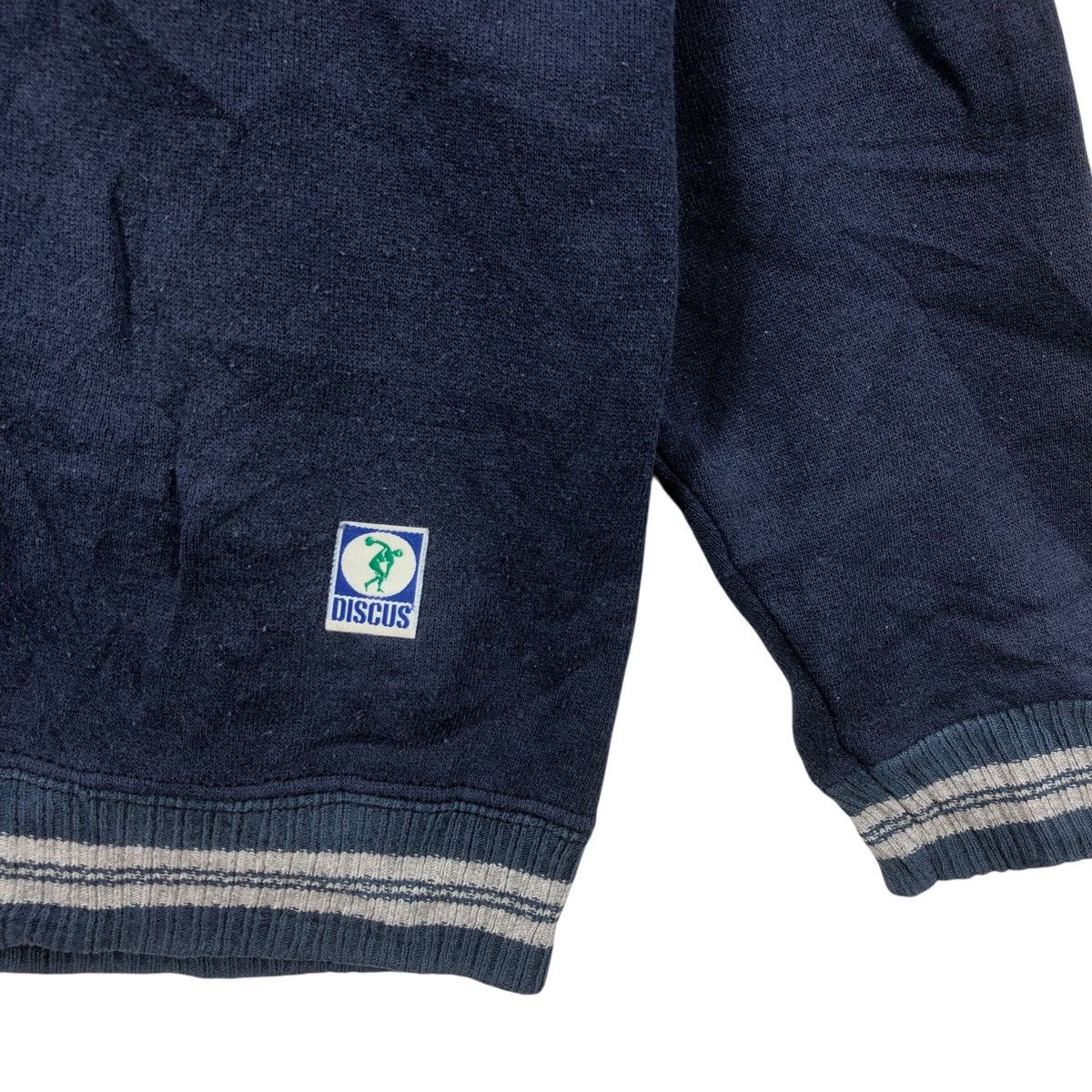 Vintage Vintage DISCUS USA Plain Sport Stripes Sweatshirt Size US M / EU 48-50 / 2 - 4 Thumbnail