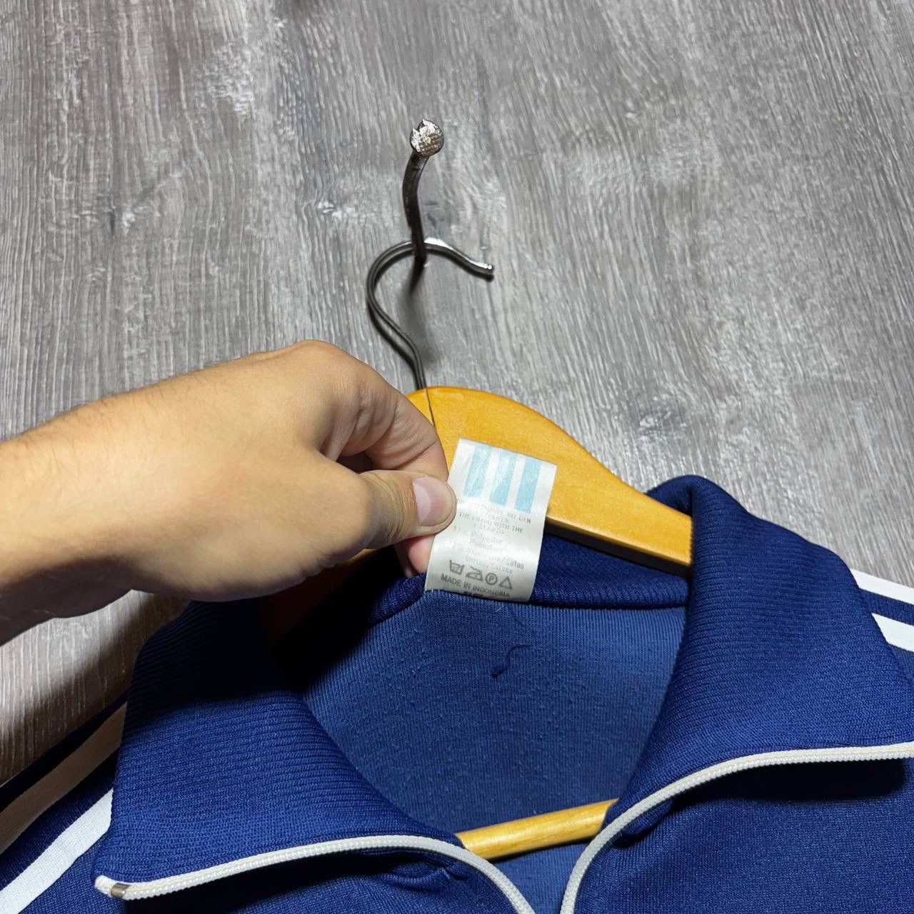 Adidas Adidas Vintage 90s Track Jacket Rare Mens size M Size US M / EU 48-50 / 2 - 5 Thumbnail