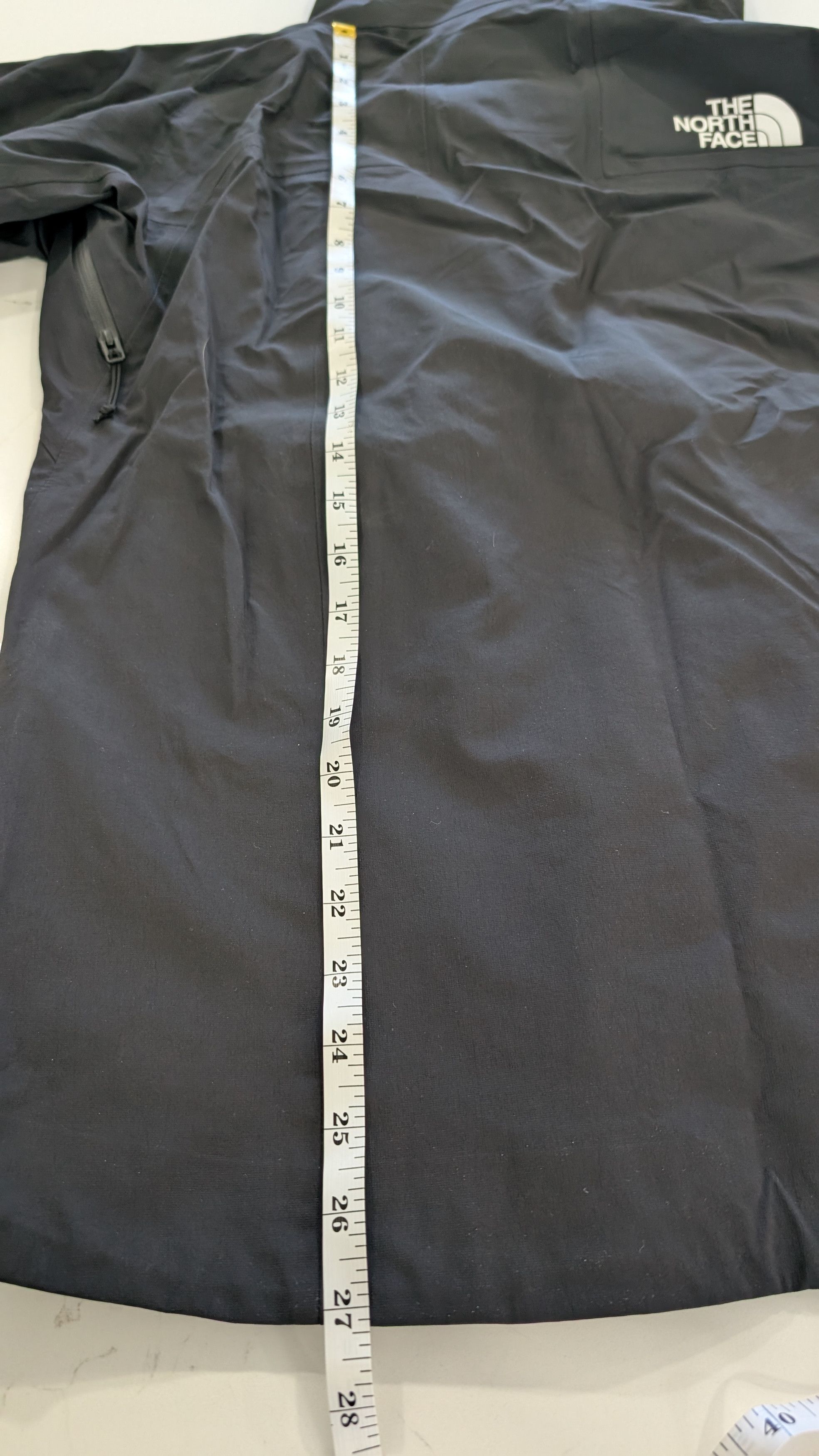The North Face The North Face Summit Series Chamlang FUTURELIGHT Jacket M Size M / US 6-8 / IT 42-44 - 21 Thumbnail